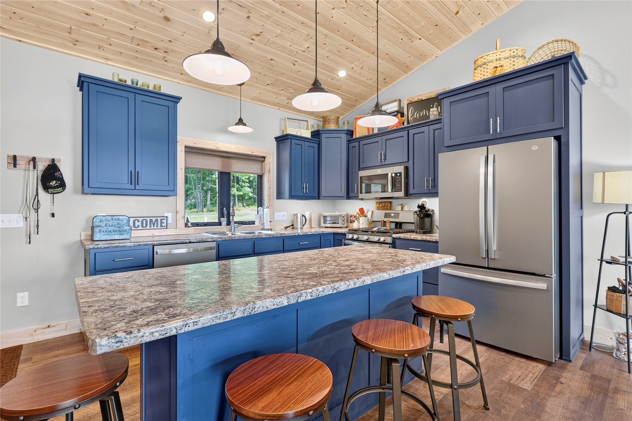 5435 James Road Property Photo 19