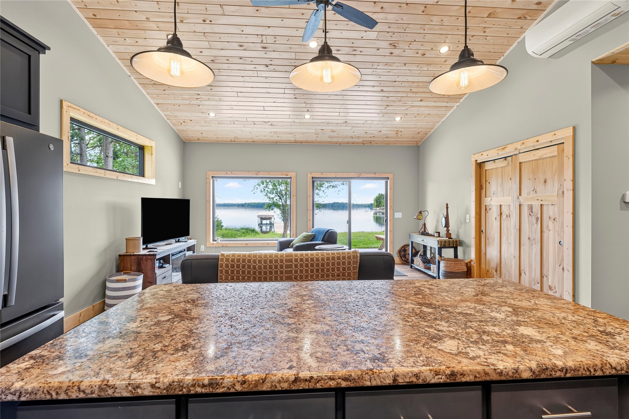 5435 James Road Property Photo 24