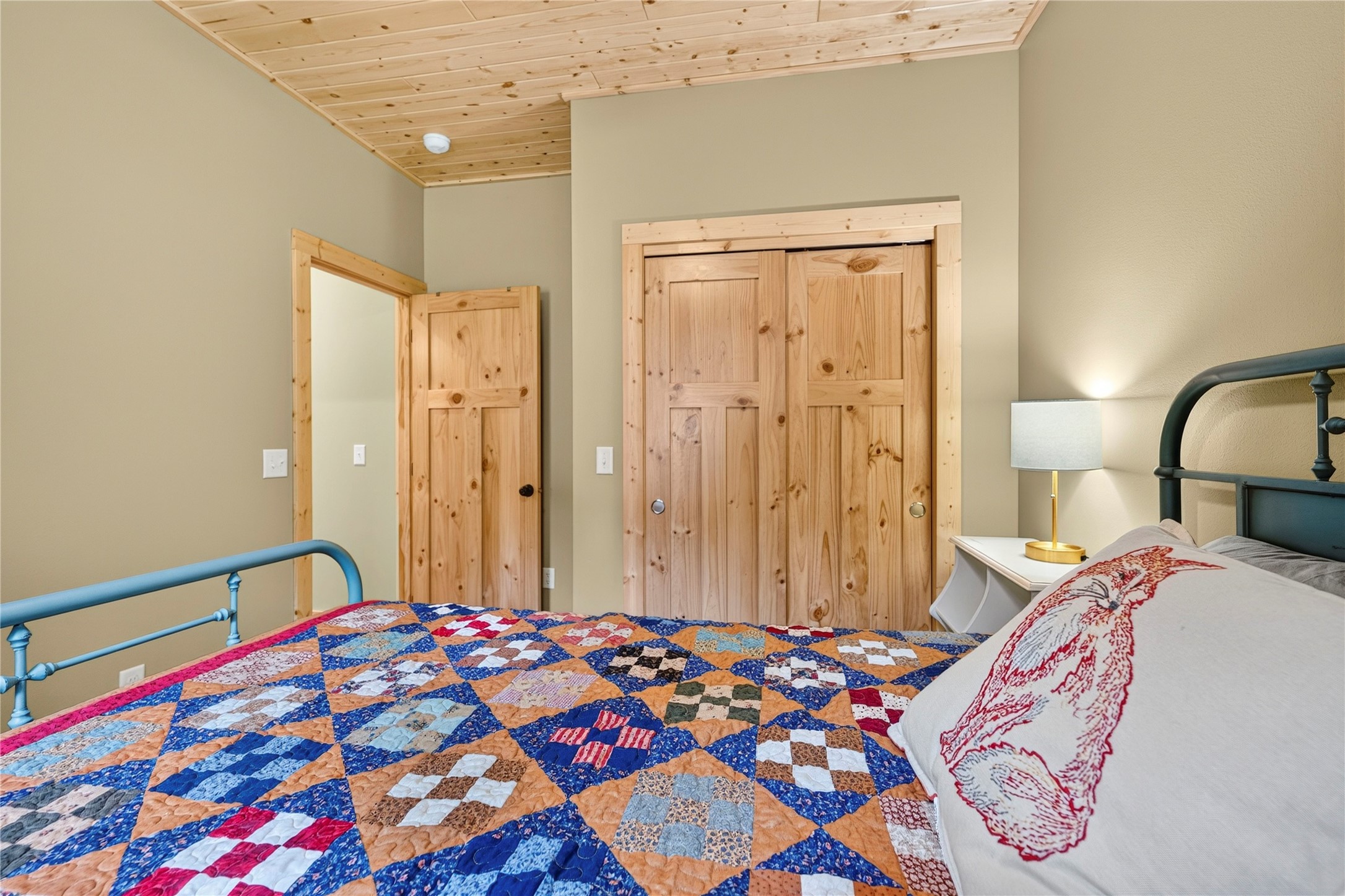 5435 James Road Property Photo 40