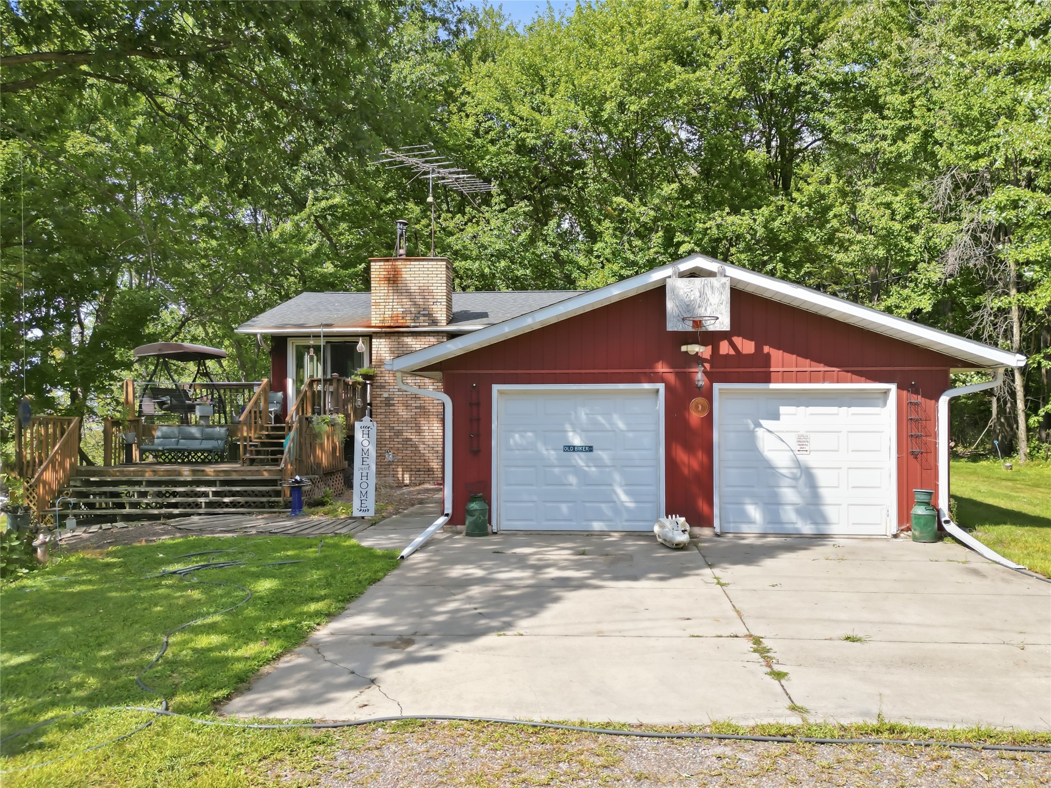 15687 Hwy 27 Property Photo 1