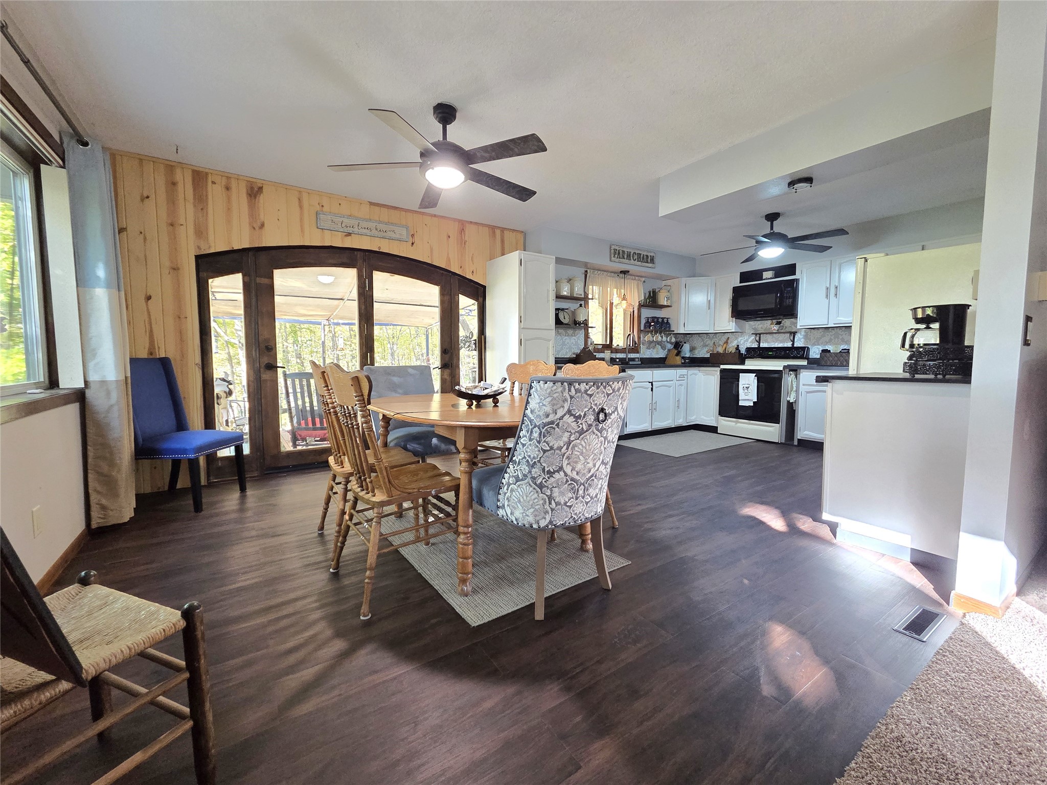 15687 State Highway 27 Property Photo 23