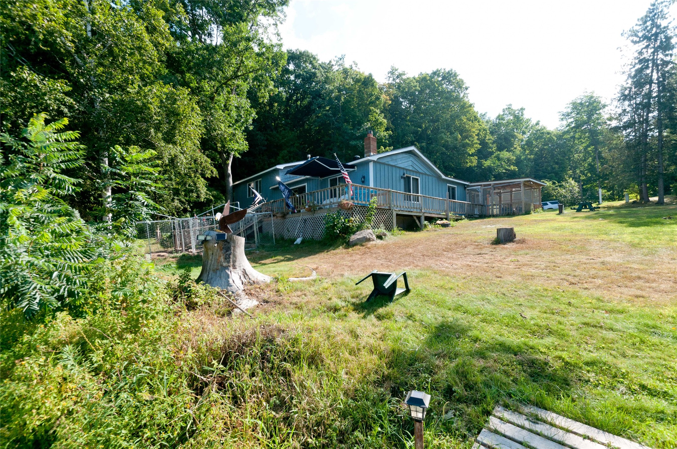 1568 2 1/2 Street Property Photo 8