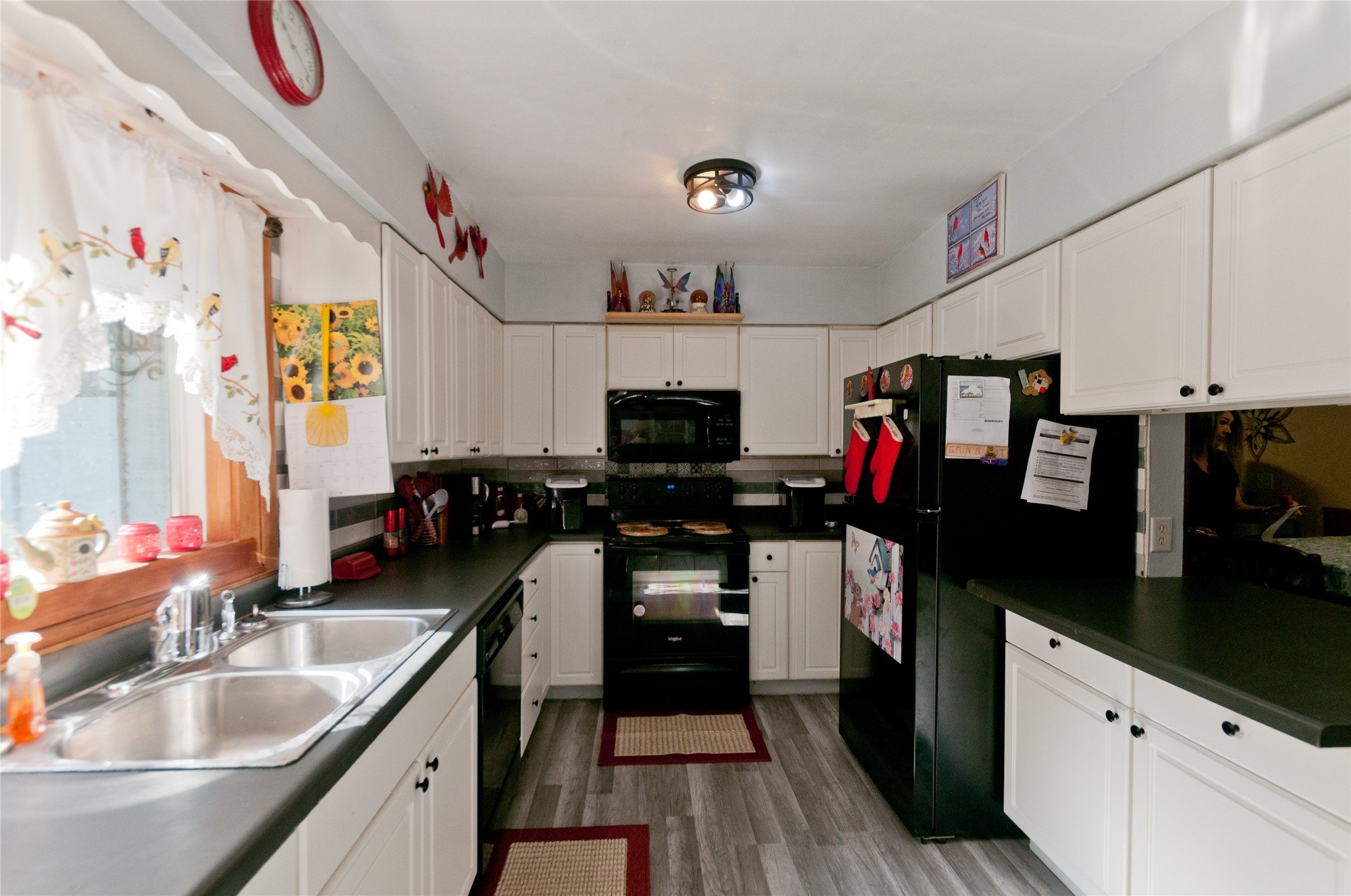 1568 2 1/2 Street Property Photo 22