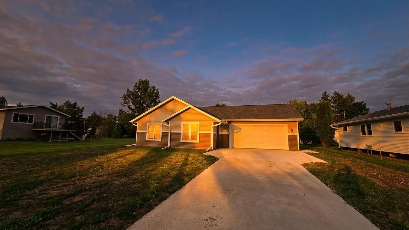6528 John Avenue Property Photo 2