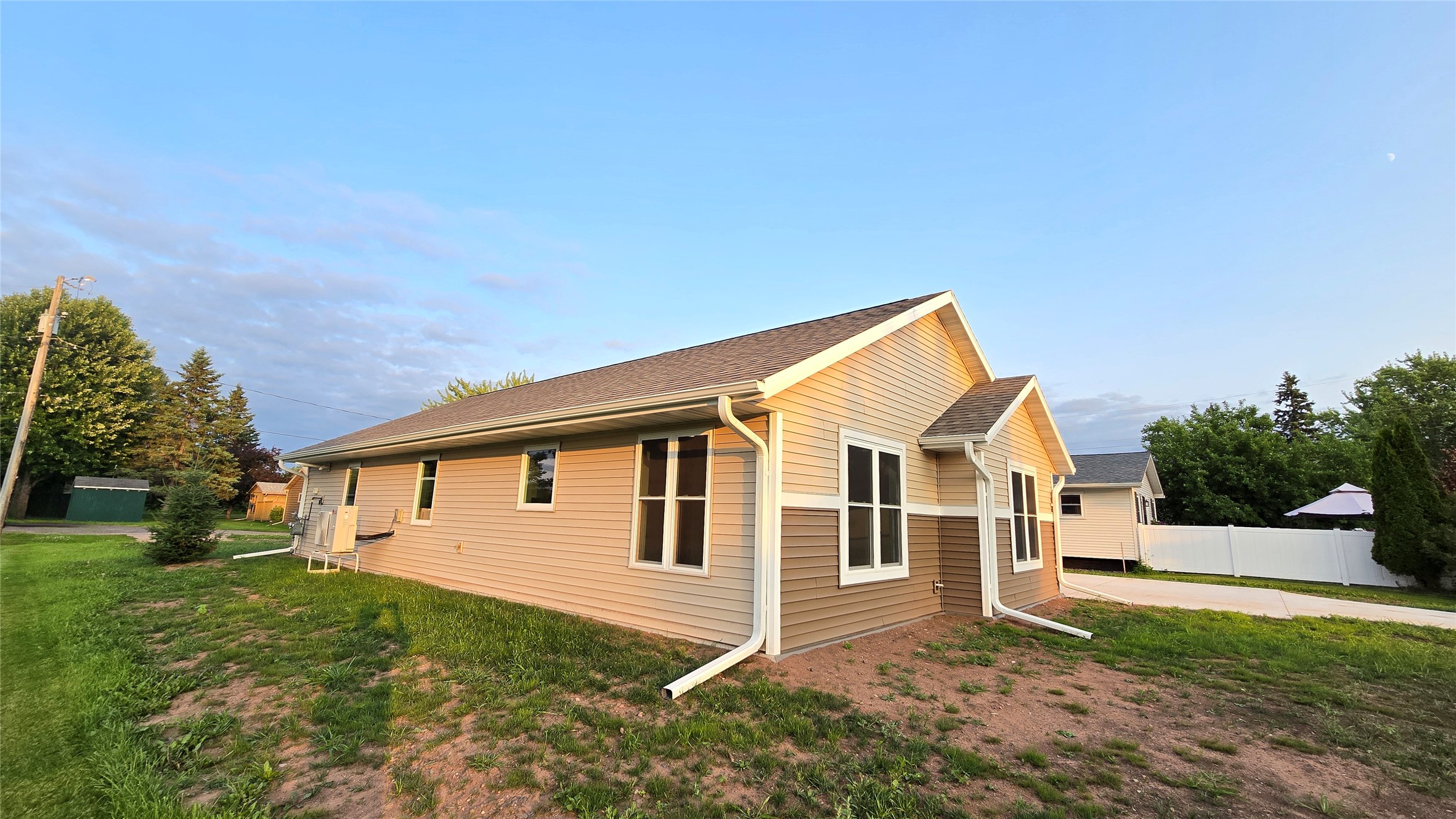 6528 John Avenue Property Photo 27