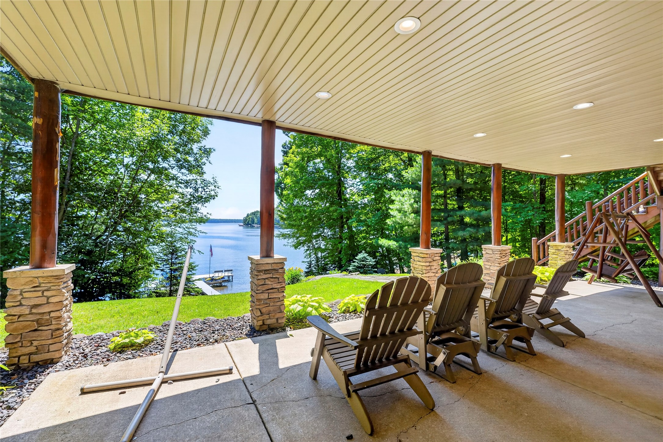 10896 N Linden Road Property Photo 12