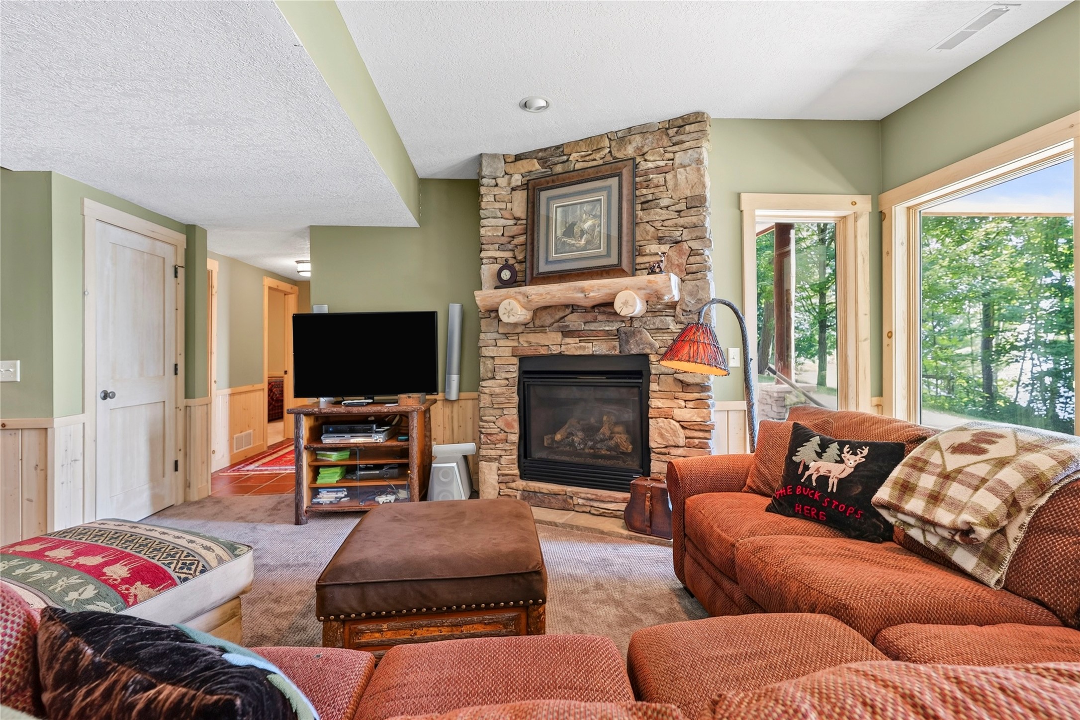 10896 N Linden Road Property Photo 49