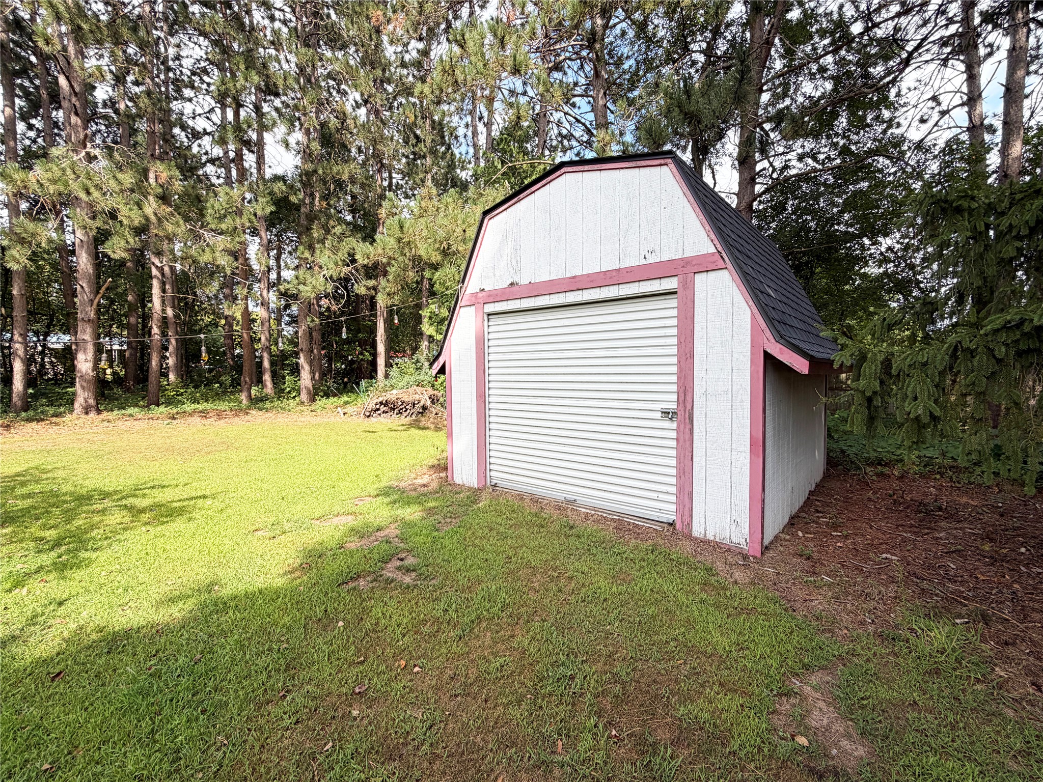 1812 Peterson Avenue Property Photo 20