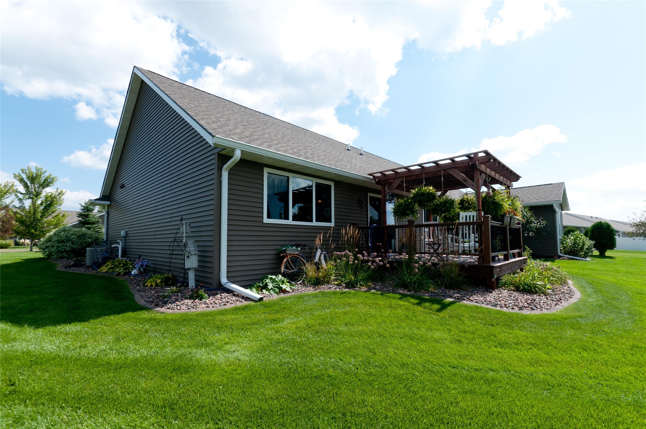 2902 Moon Lake Drive Property Photo 5