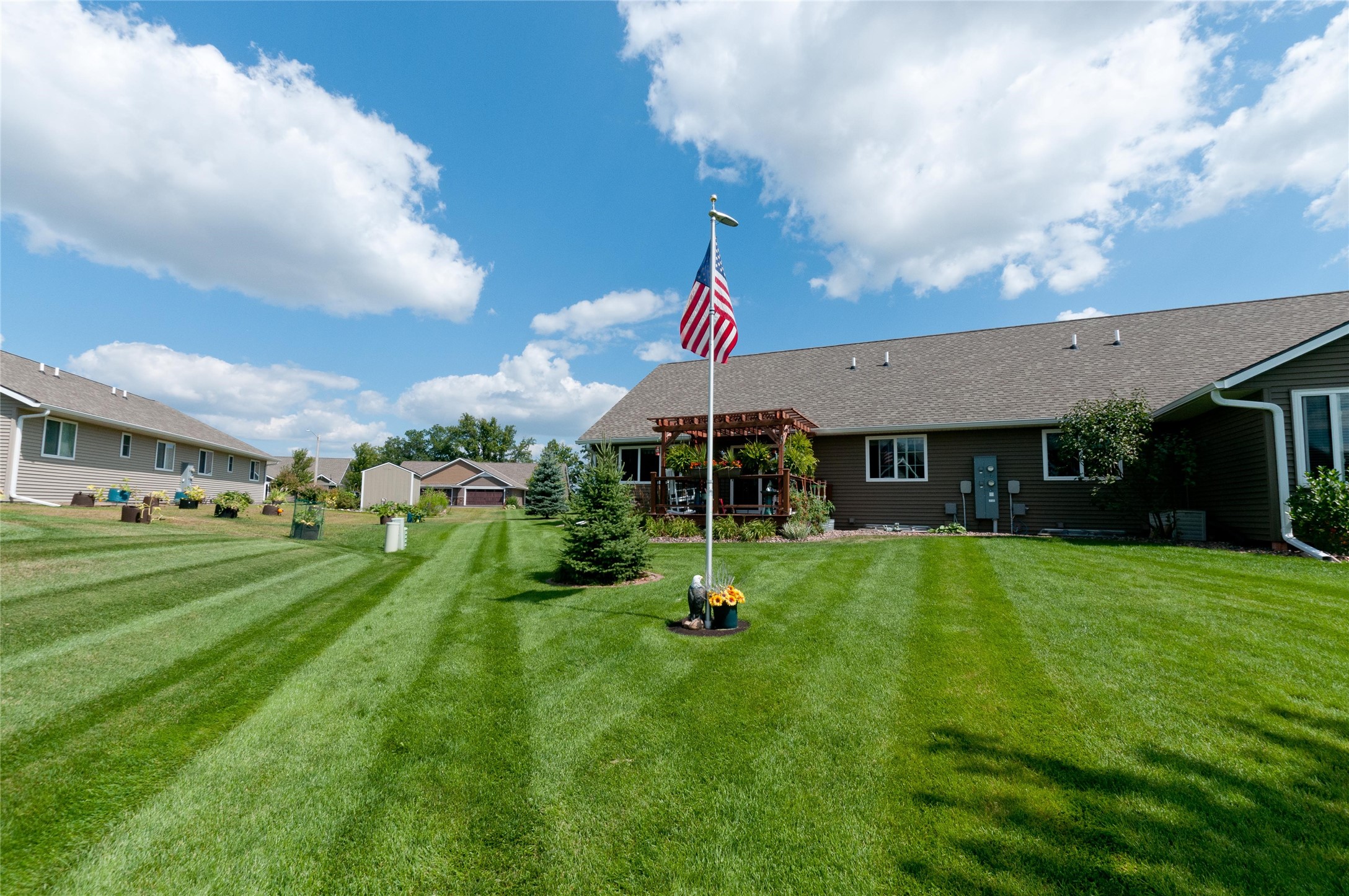 2902 Moon Lake Drive Property Photo 6