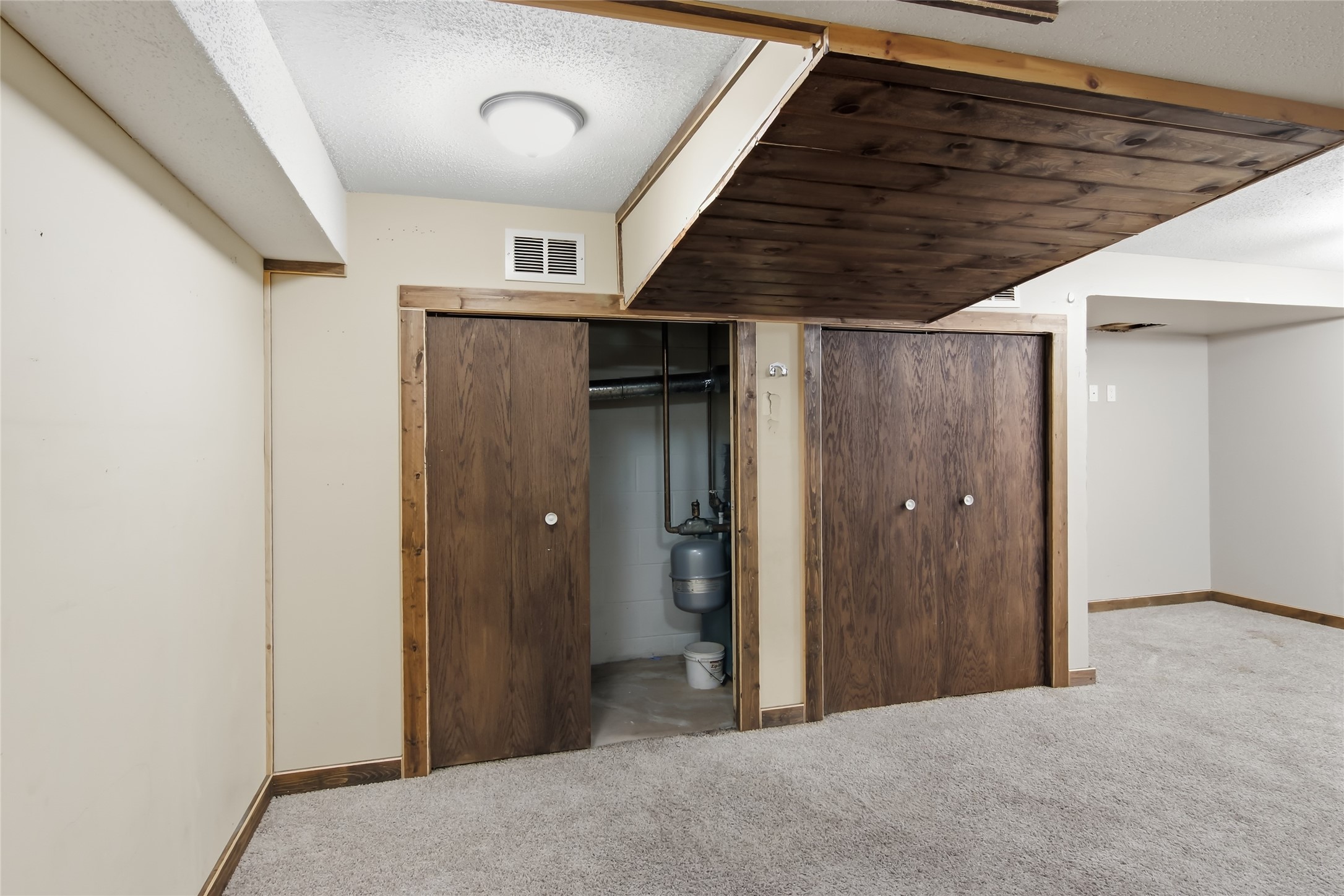 16081 W Park Road Property Photo 28
