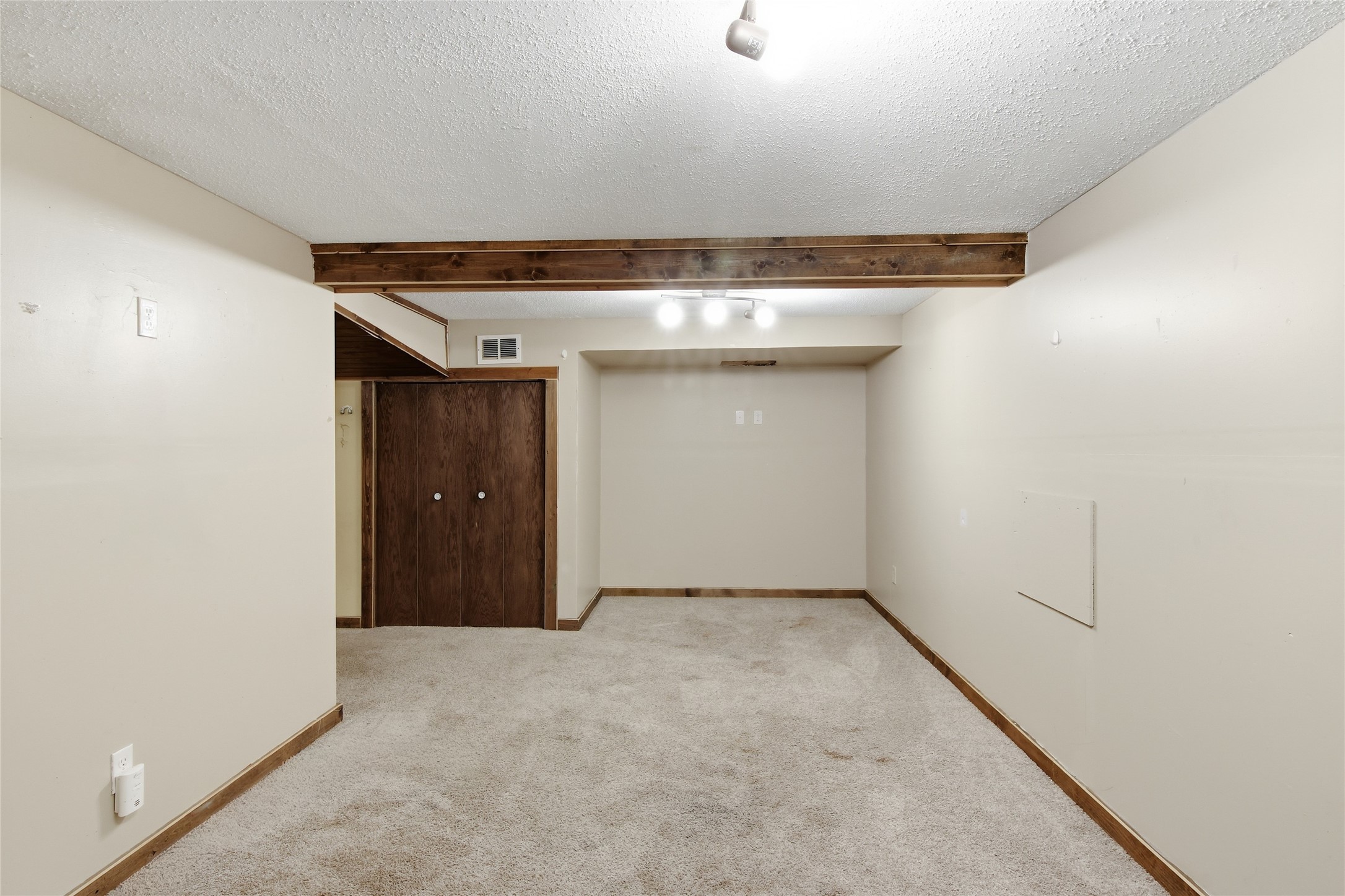 16081 W Park Road Property Photo 30