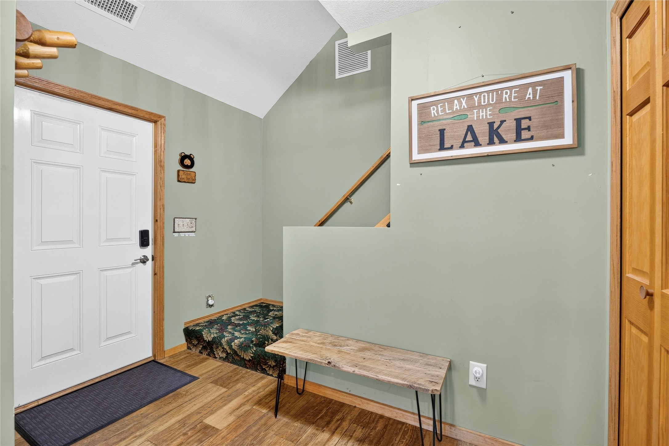 22760 S Elbow Lake Road Property Photo 12