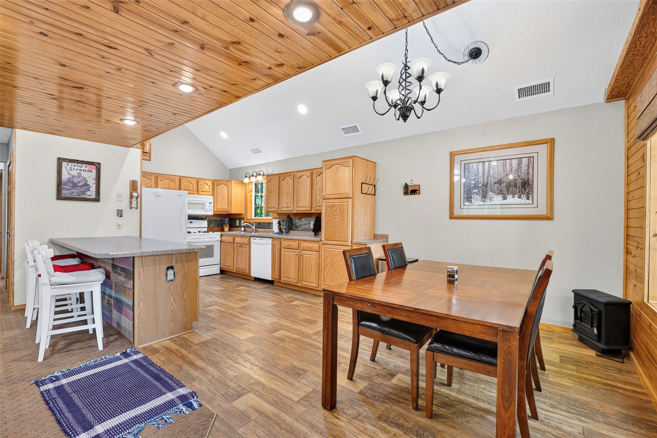 22760 S Elbow Lake Road Property Photo 15