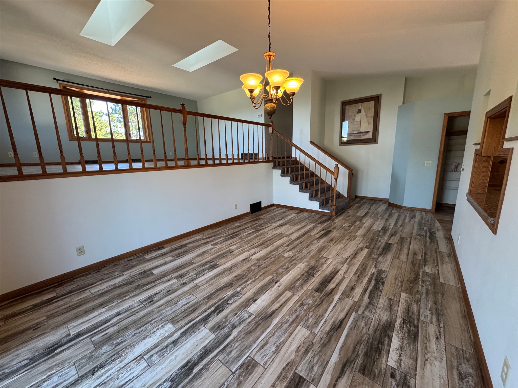 4002 Oak Knoll Drive Property Photo 8