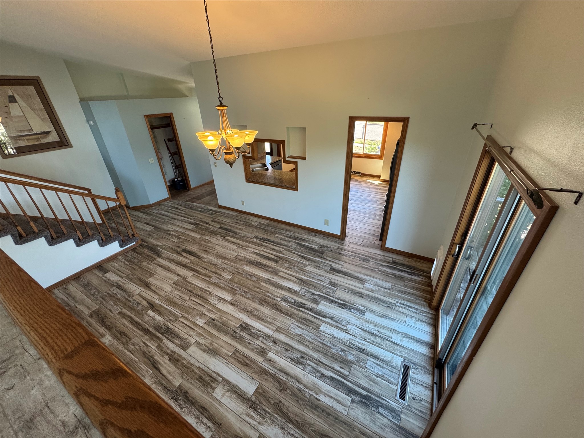 4002 Oak Knoll Drive Property Photo 10