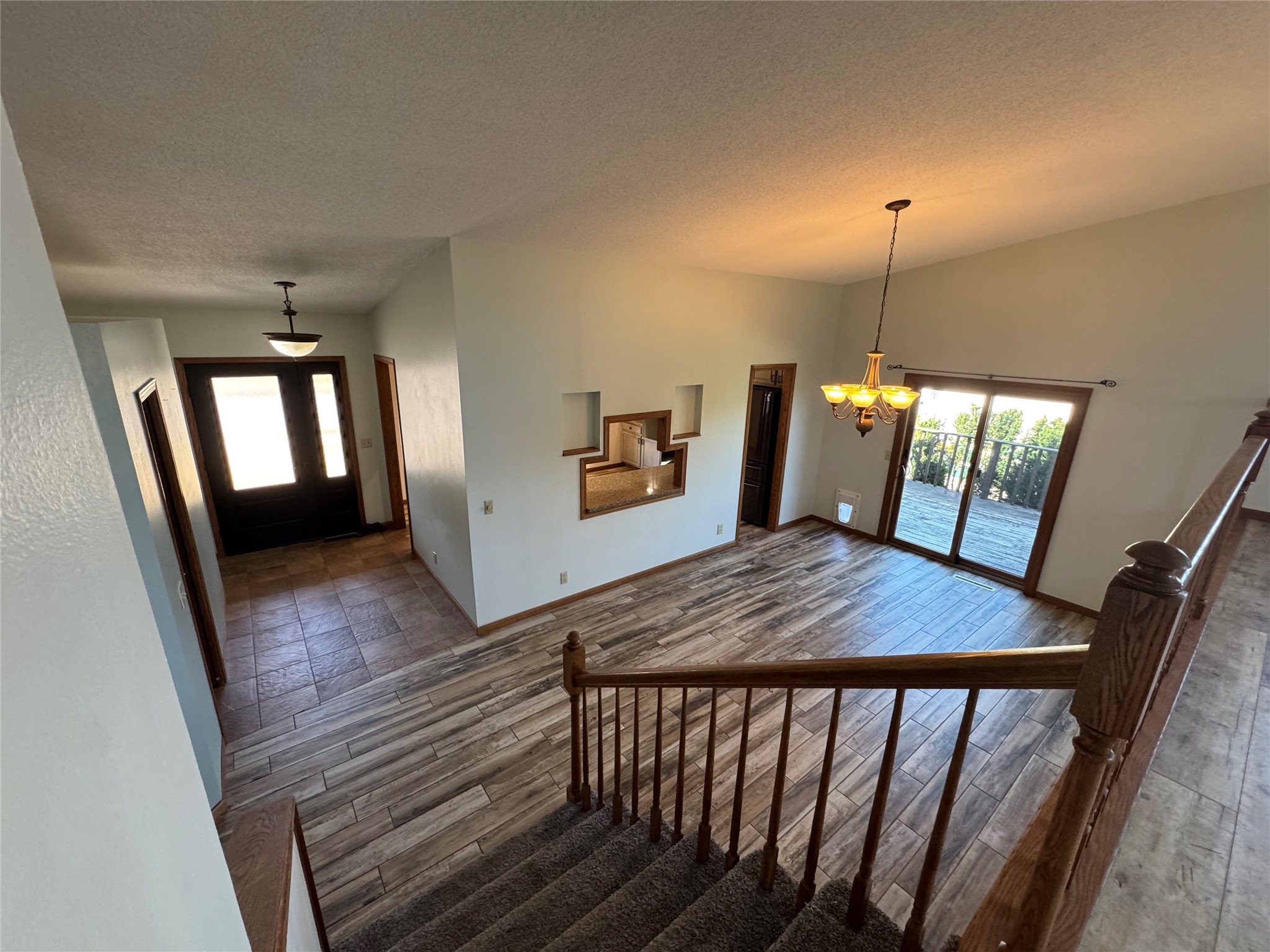 4002 Oak Knoll Drive Property Photo 11