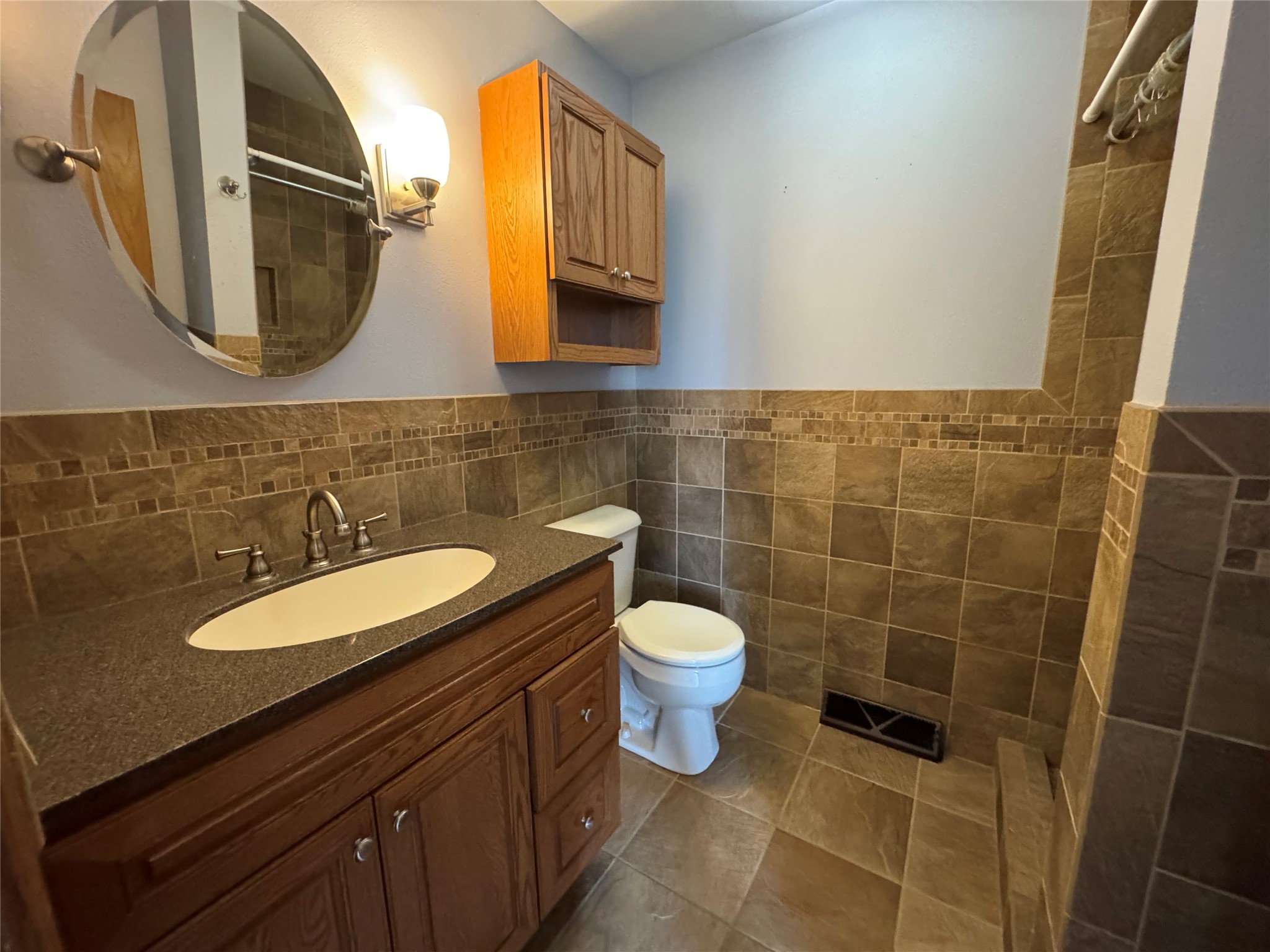 4002 Oak Knoll Drive Property Photo 19