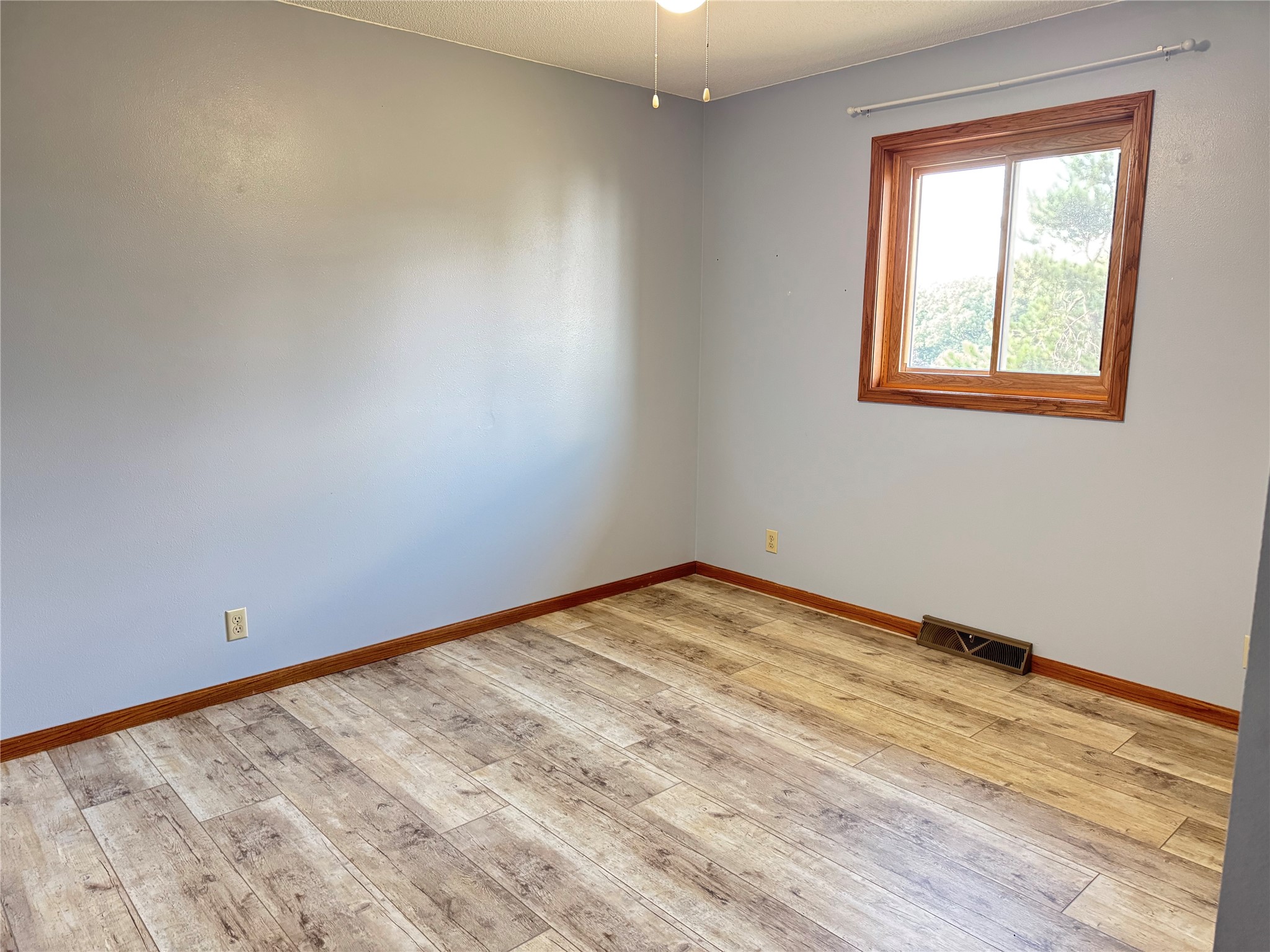 4002 Oak Knoll Drive Property Photo 21