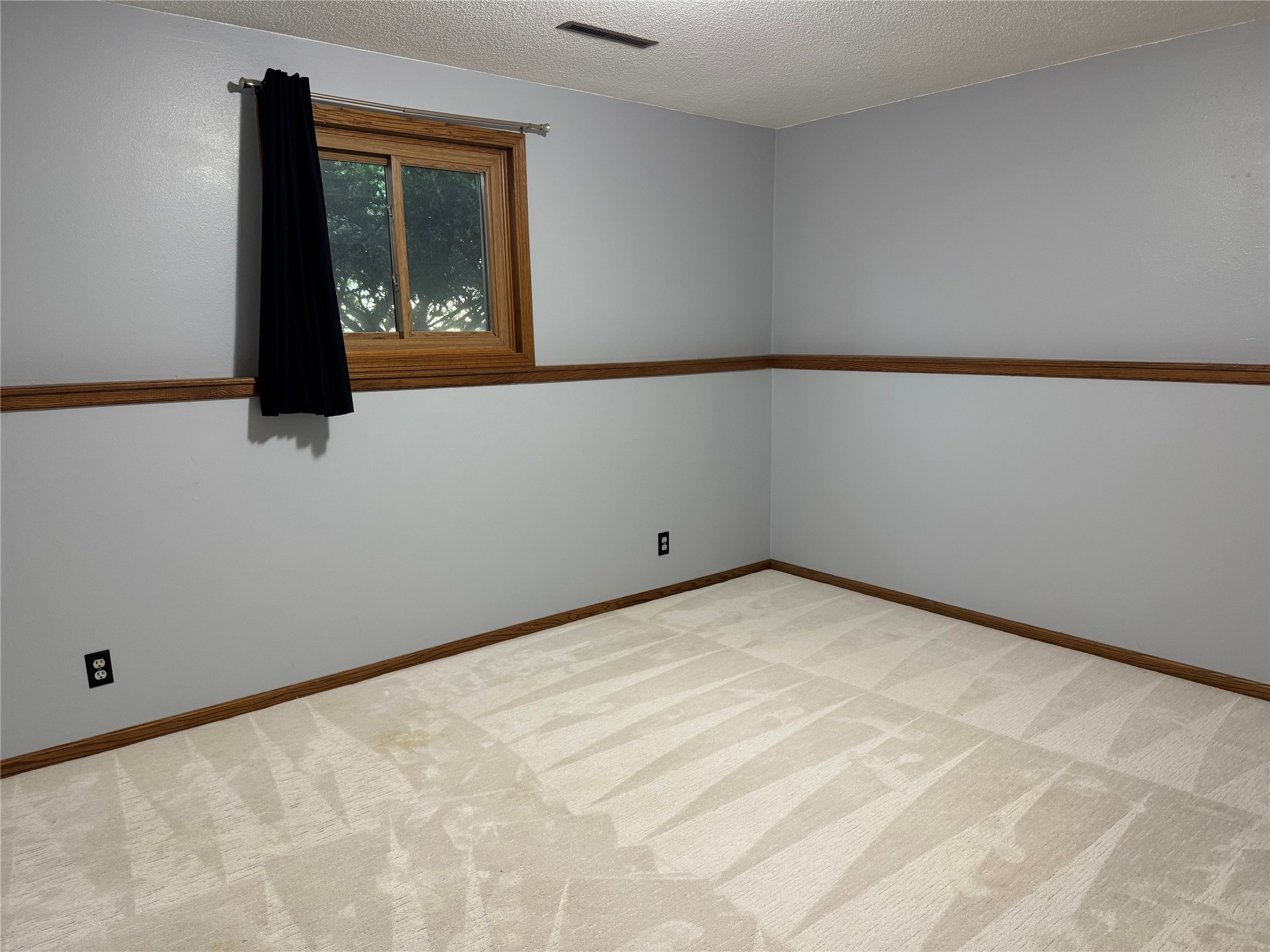 4002 Oak Knoll Drive Property Photo 28