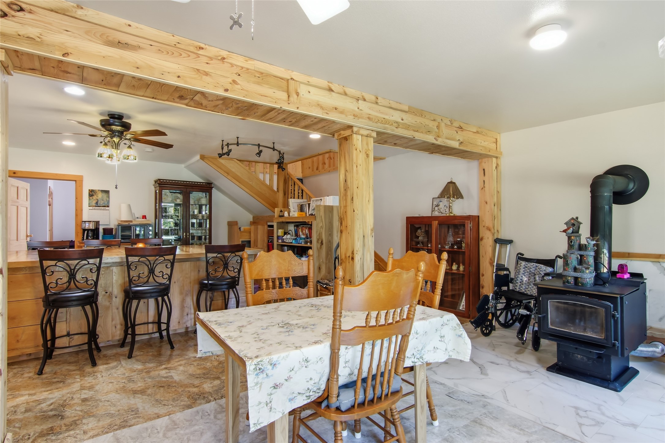 326 Camp Road Property Photo 8
