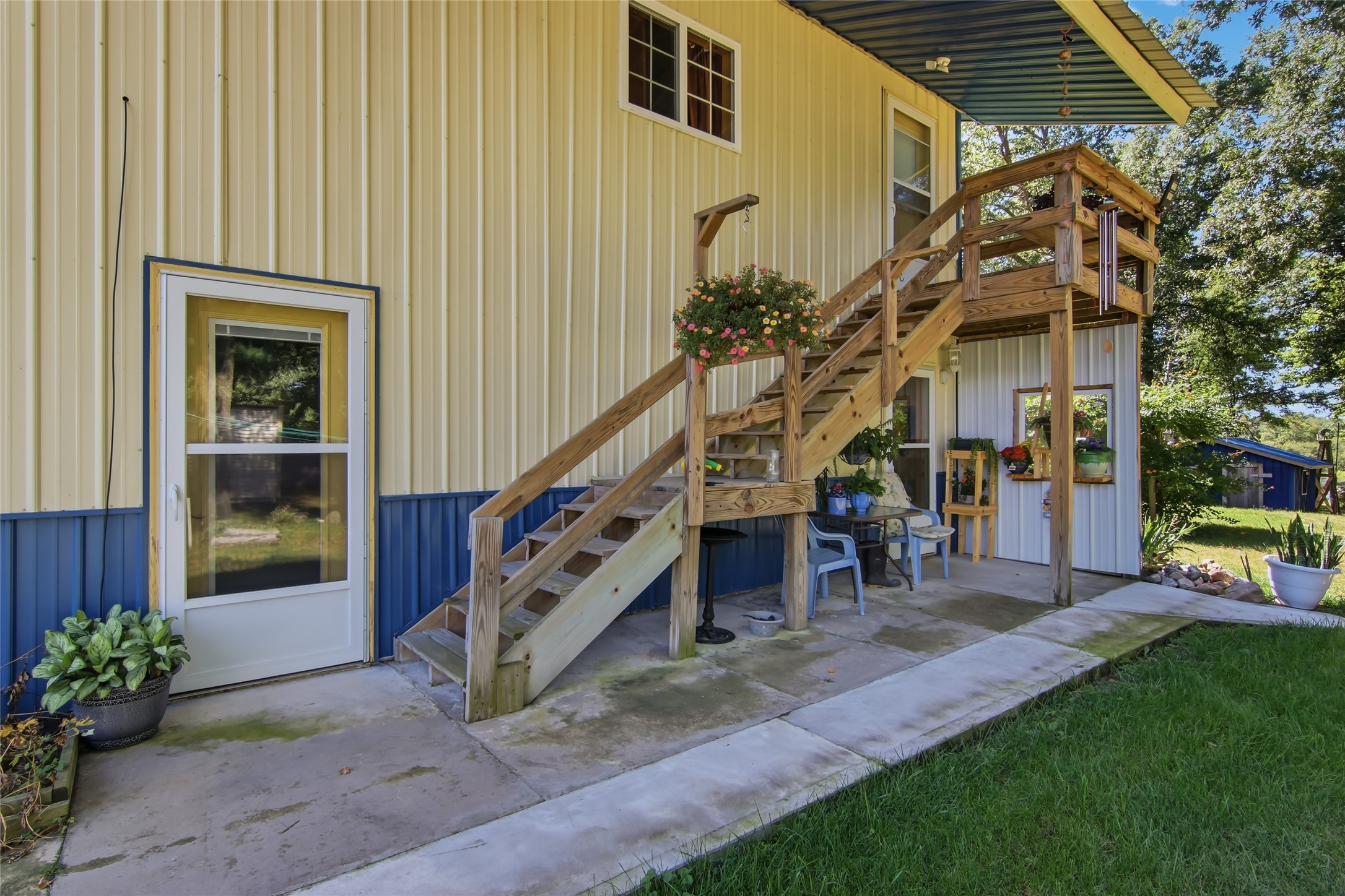 326 Camp Road Property Photo 34
