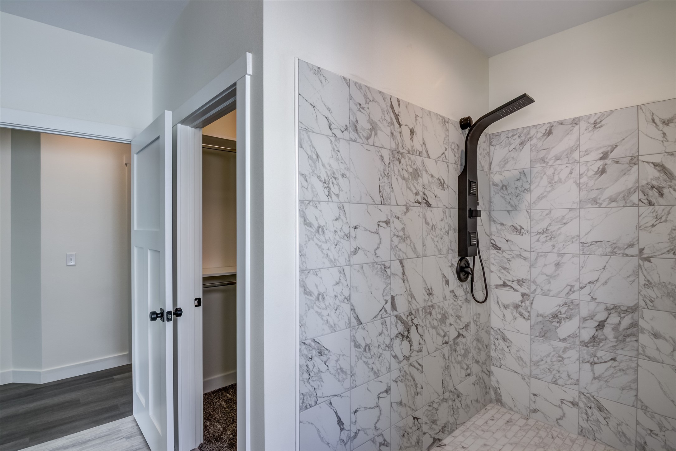 2419 116th Street Property Photo 18