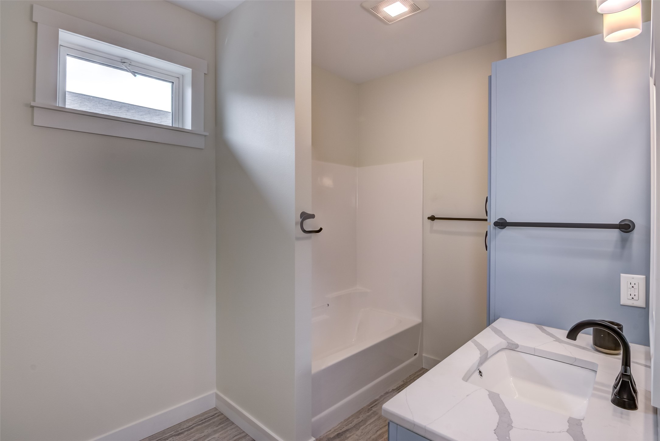 2419 116th Street Property Photo 25