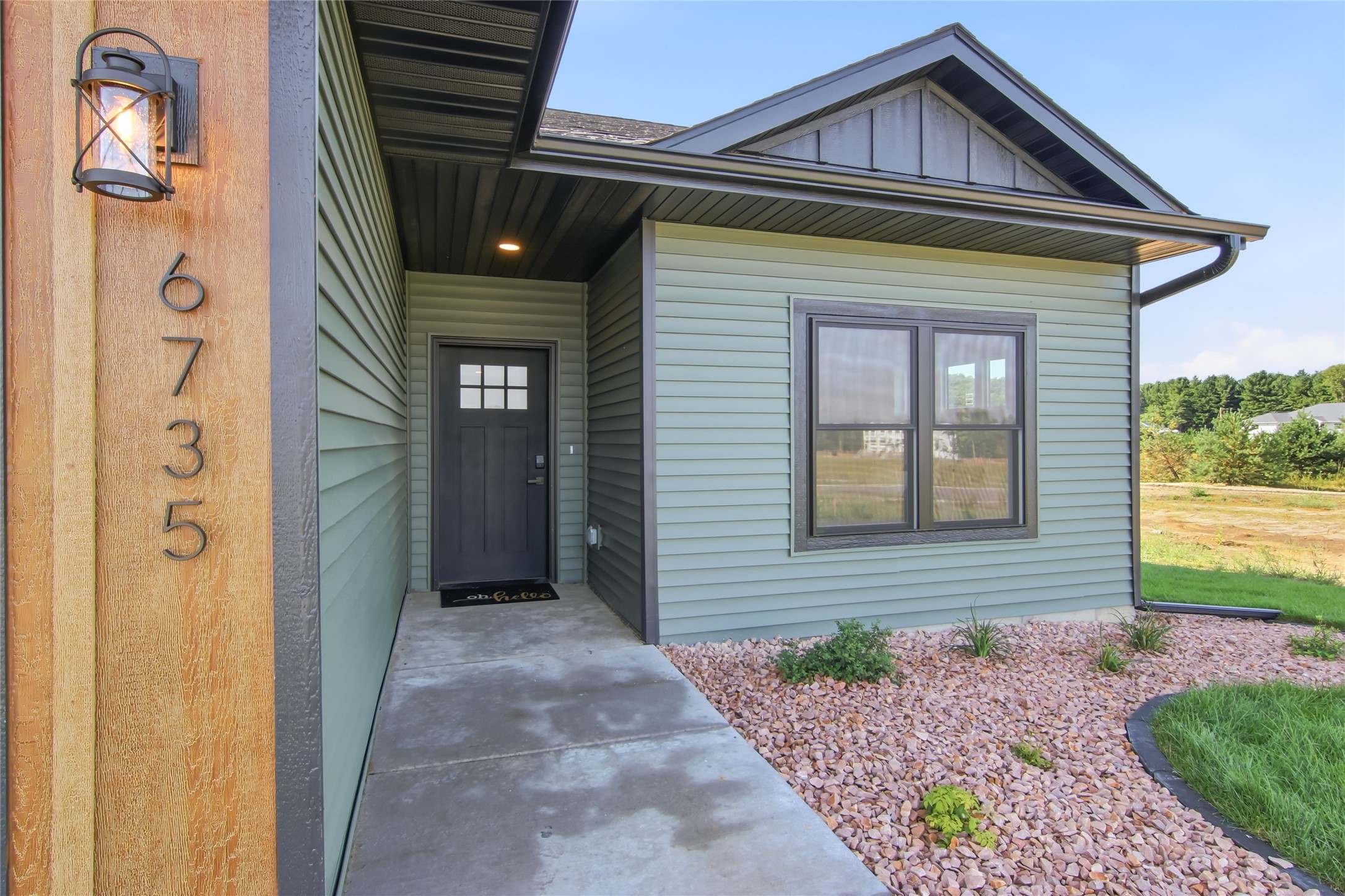 6735 Buck Tail Drive Property Photo 4