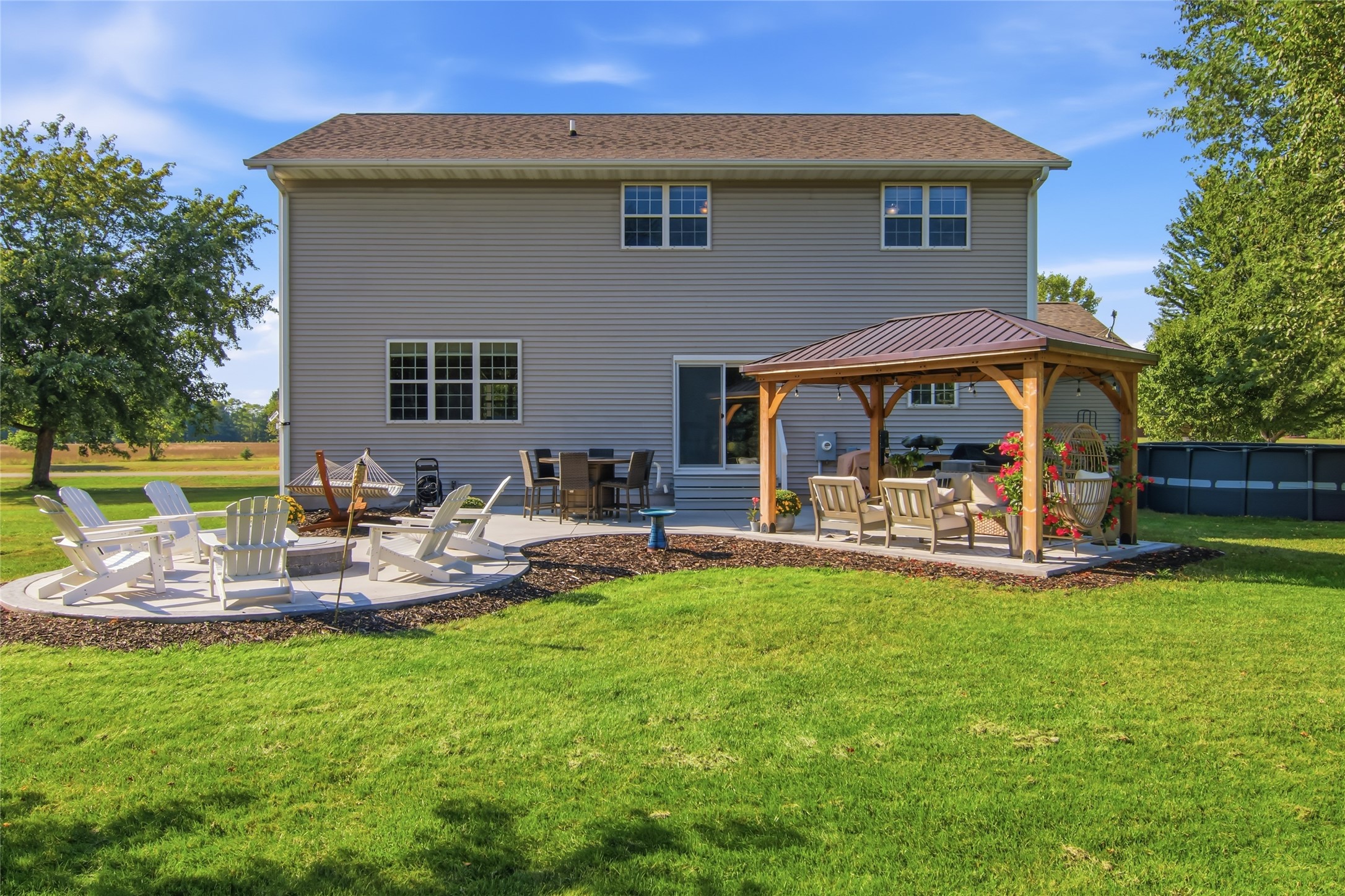18009 51st Avenue Property Photo 3