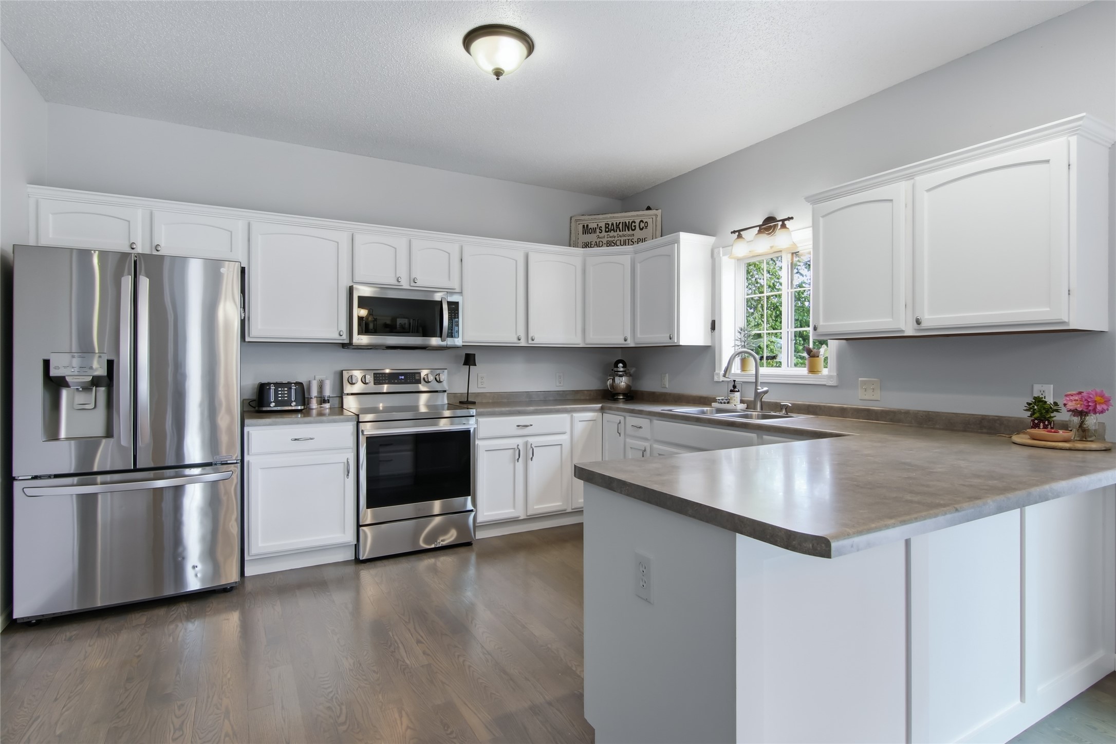 18009 51st Avenue Property Photo 9