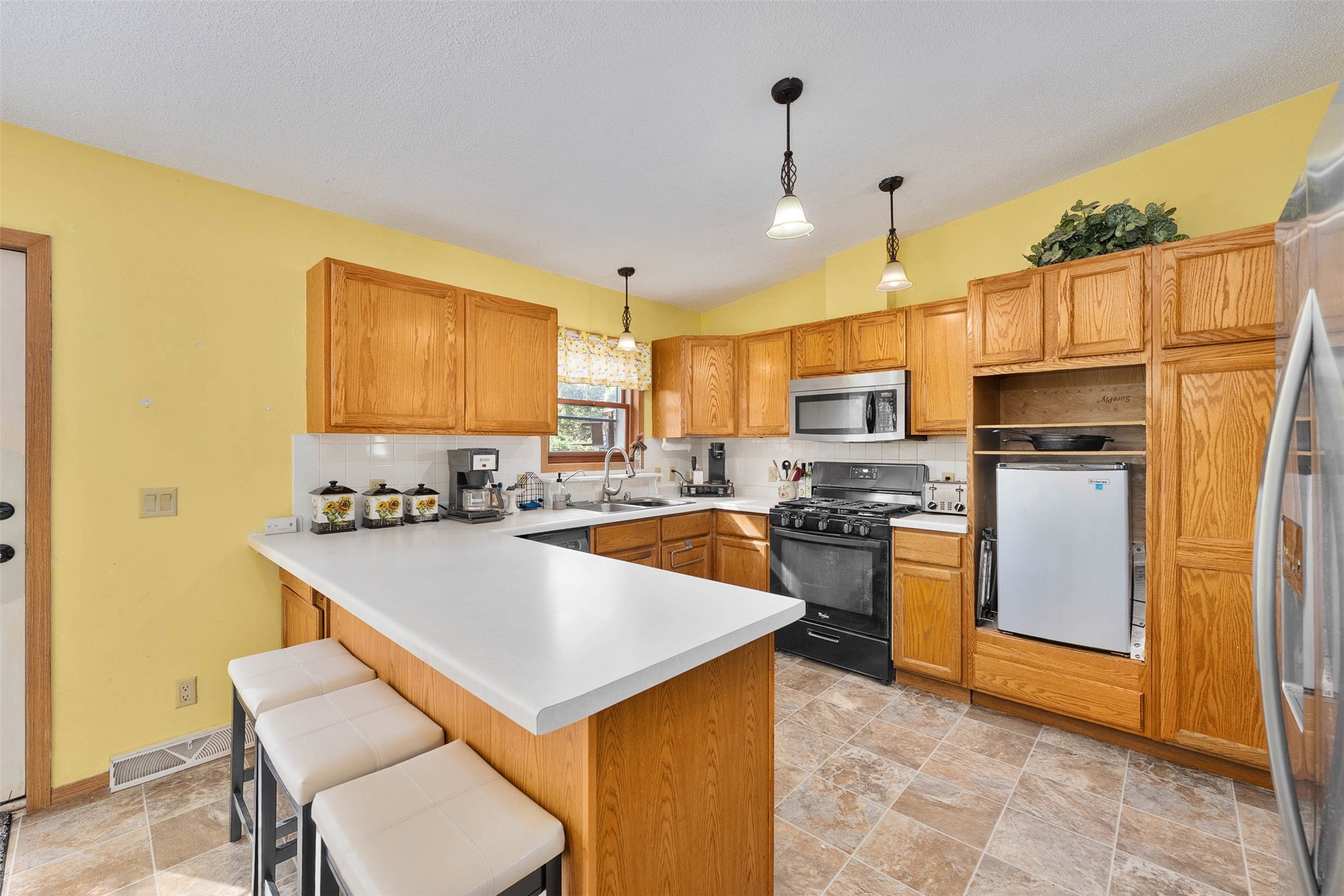 1713 Riggs Street Property Photo 12