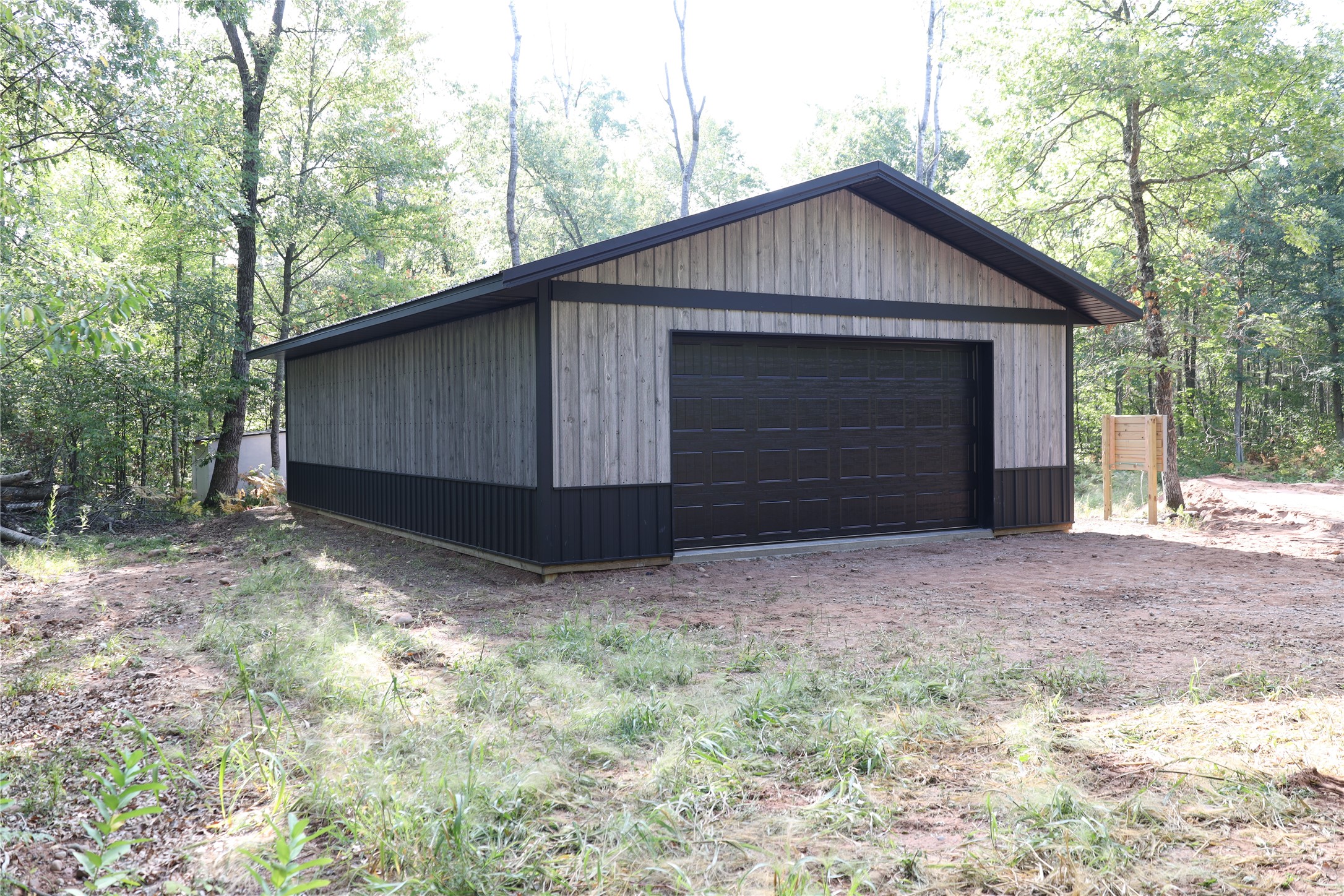 28090 Skylight Way Property Photo 1