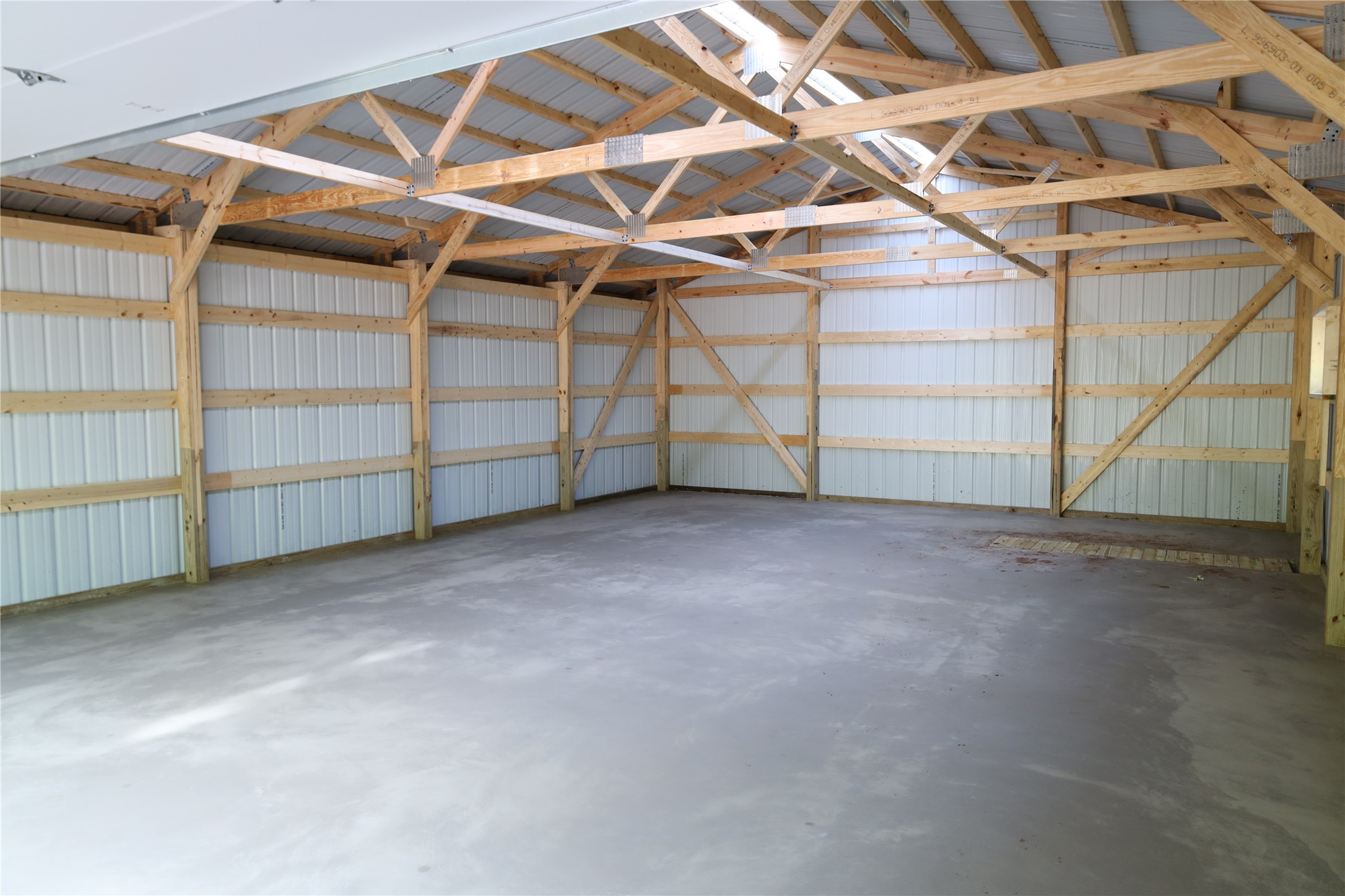 28090 Skylight Way Property Photo 11