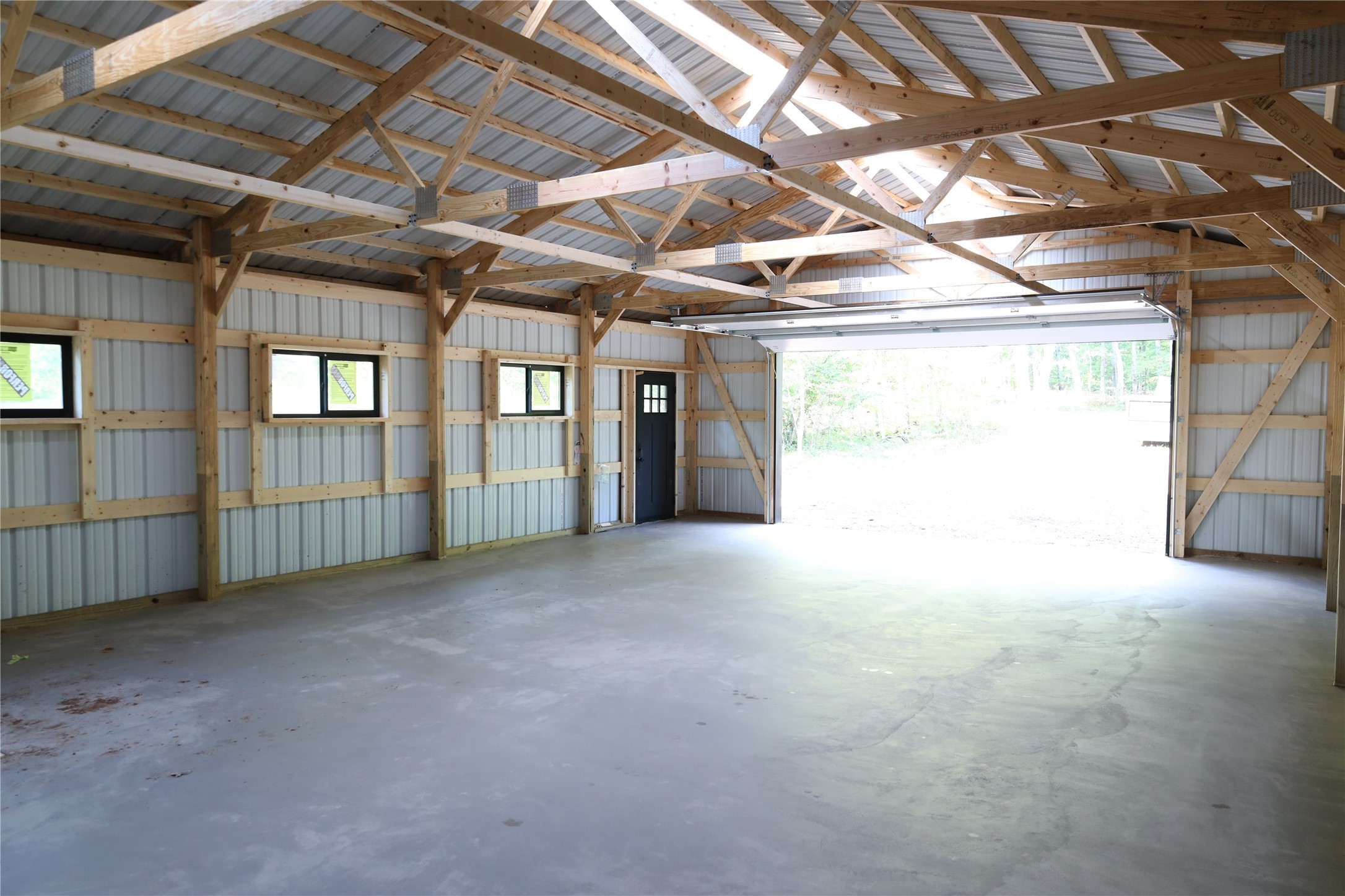 28090 Skylight Way Property Photo 13