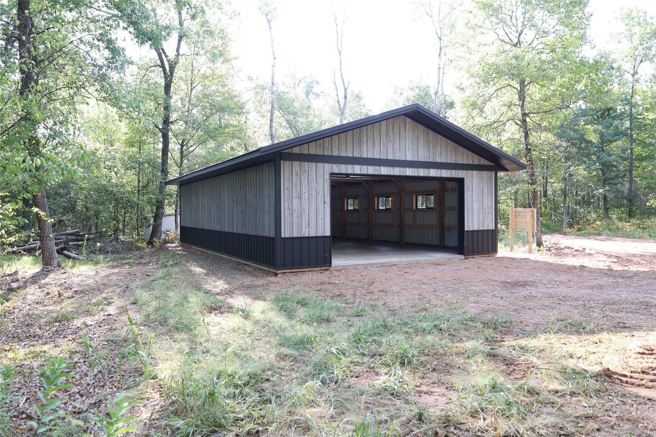 28090 Skylight Way Property Photo 14