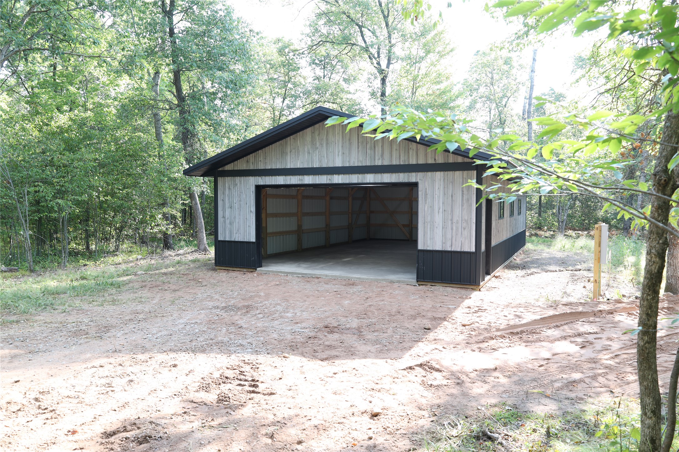 28090 Skylight Way Property Photo 15