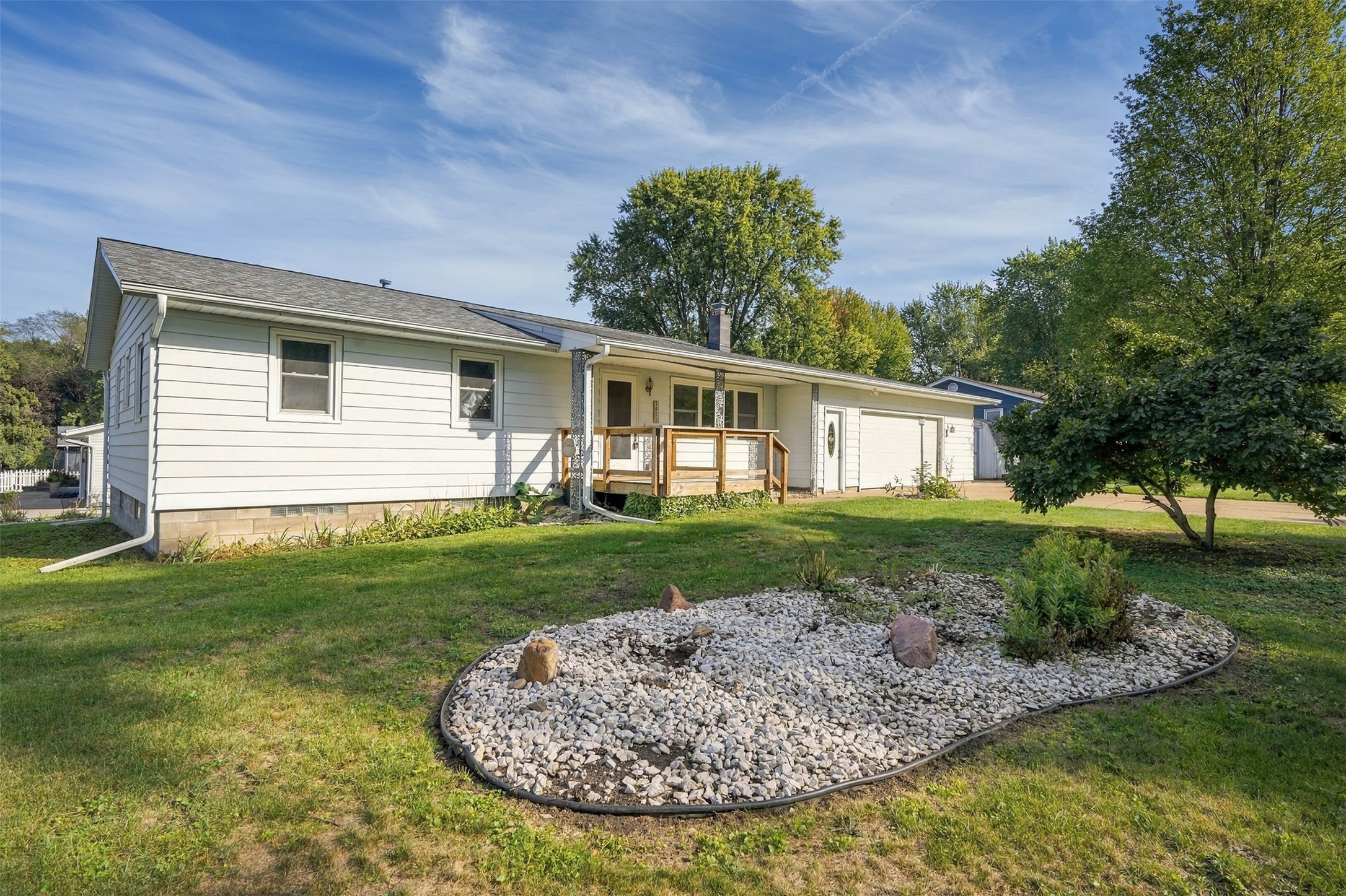3025 Glenhaven Place Property Photo 3