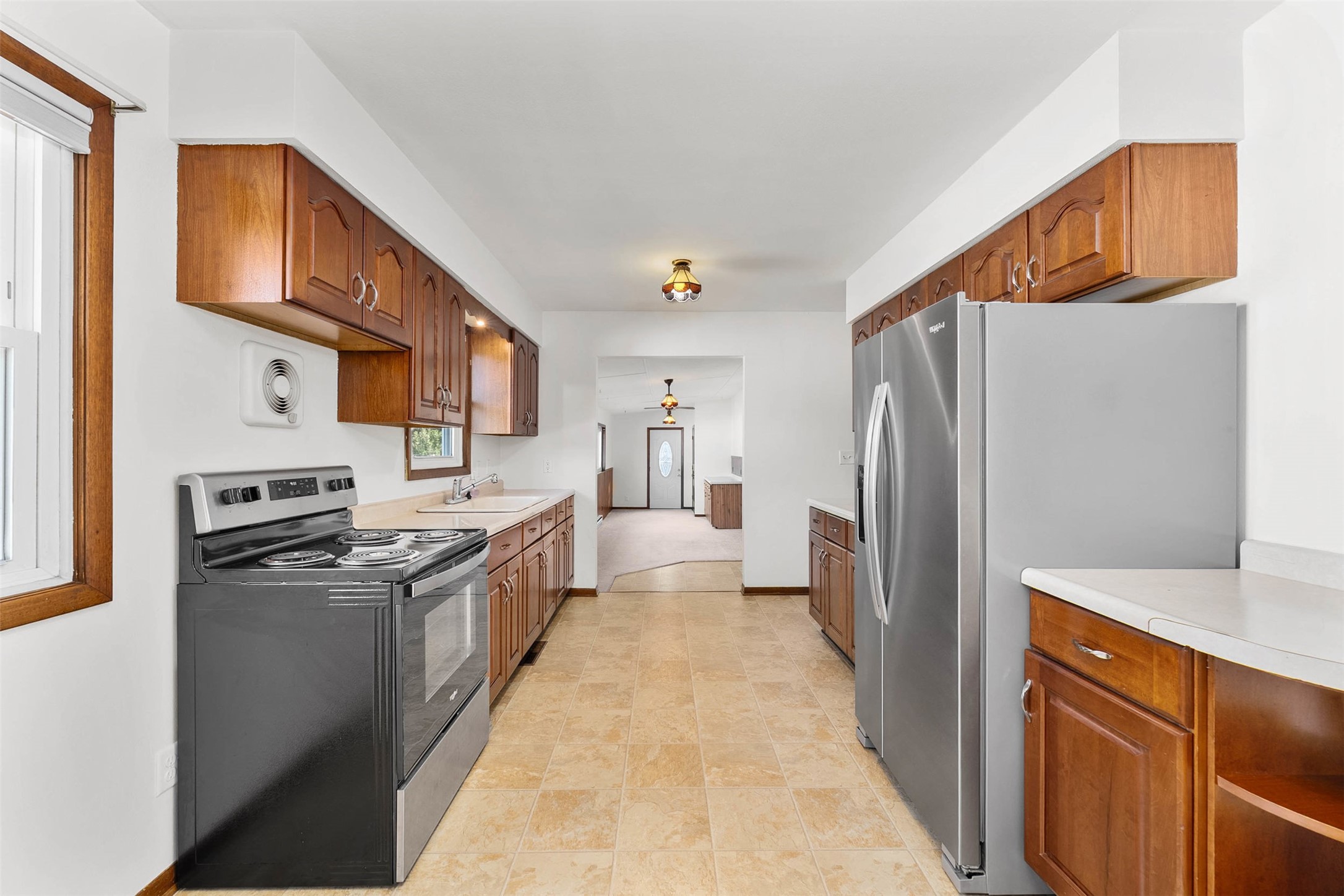 3025 Glenhaven Place Property Photo 9
