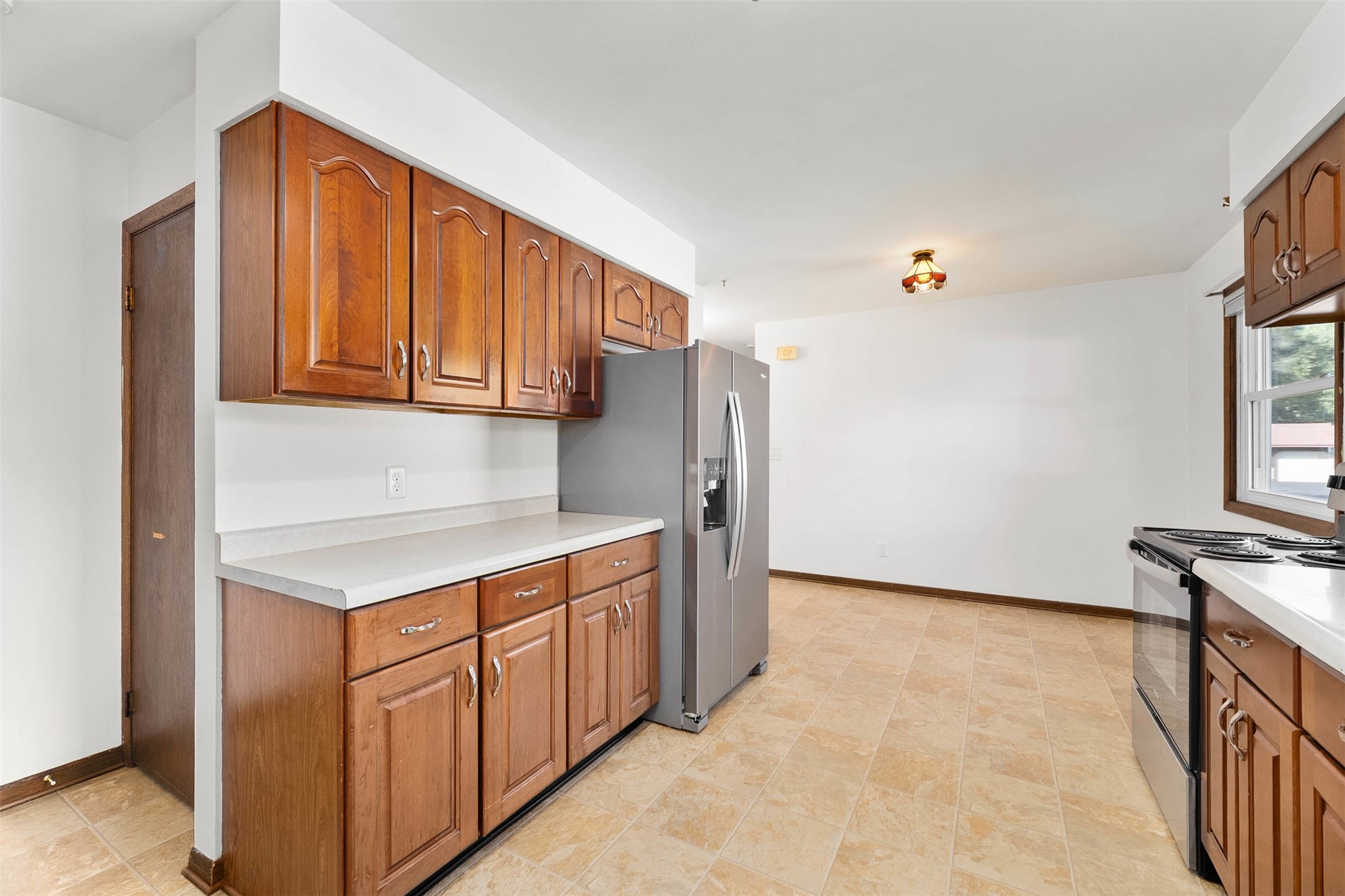 3025 Glenhaven Place Property Photo 11