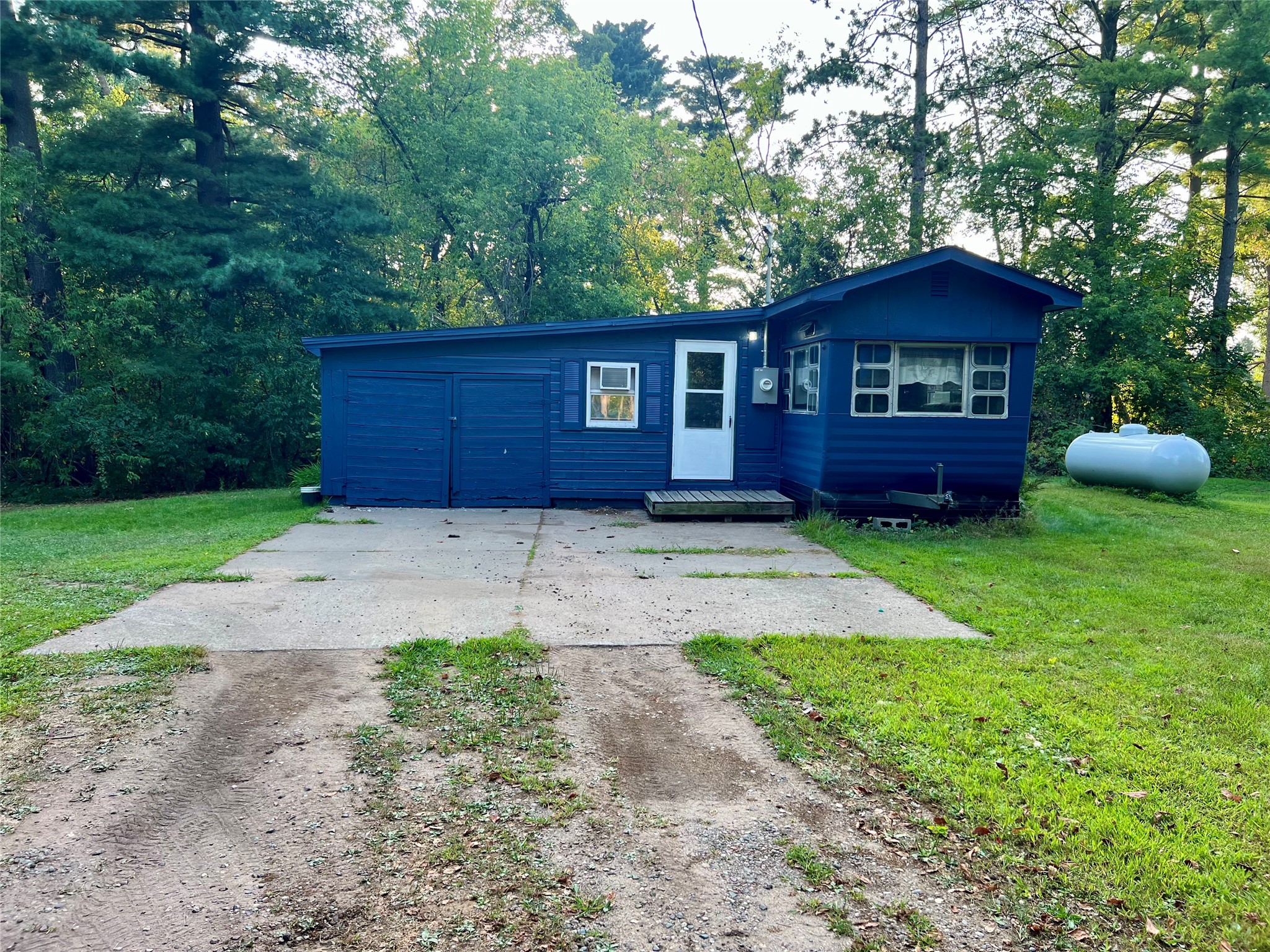 1392 19 1/2 Street Property Photo 4