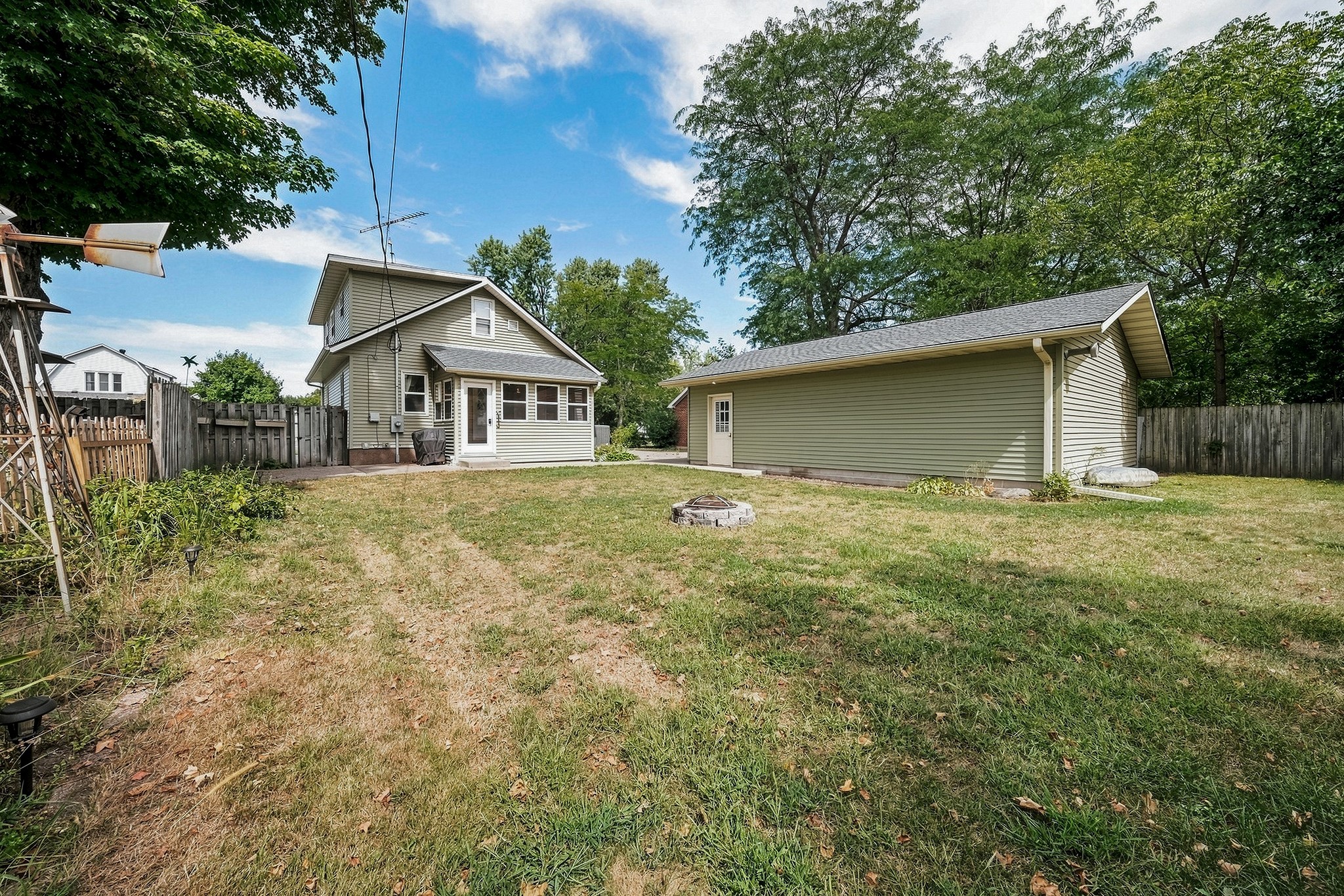 1711 Hayden Avenue Property Photo 5