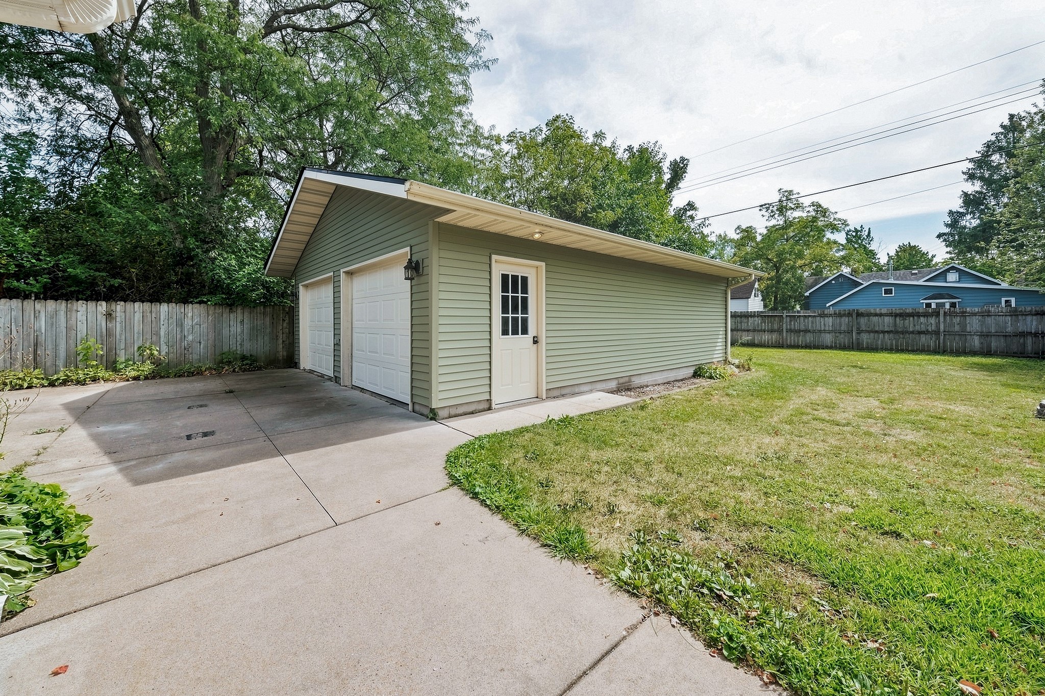 1711 Hayden Avenue Property Photo 10