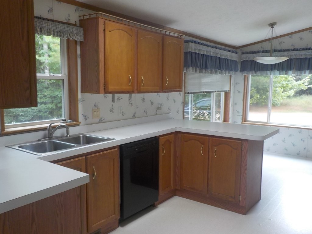 24073 Lind Road Property Photo 7