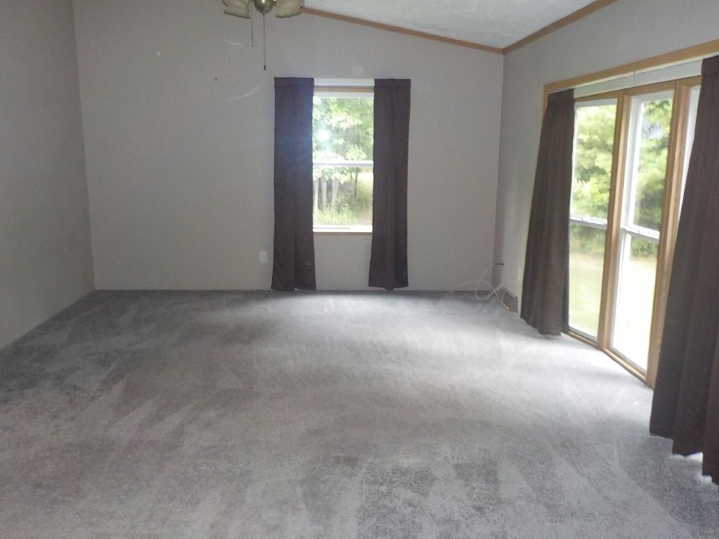 24073 Lind Road Property Photo 9