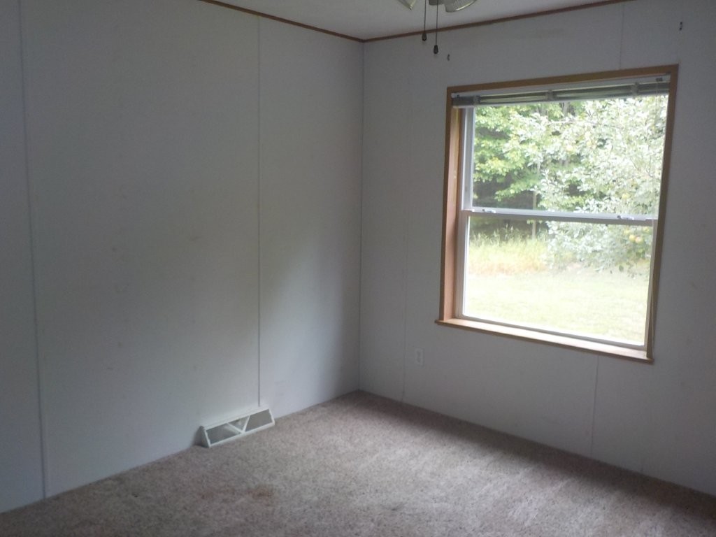 24073 Lind Road Property Photo 12