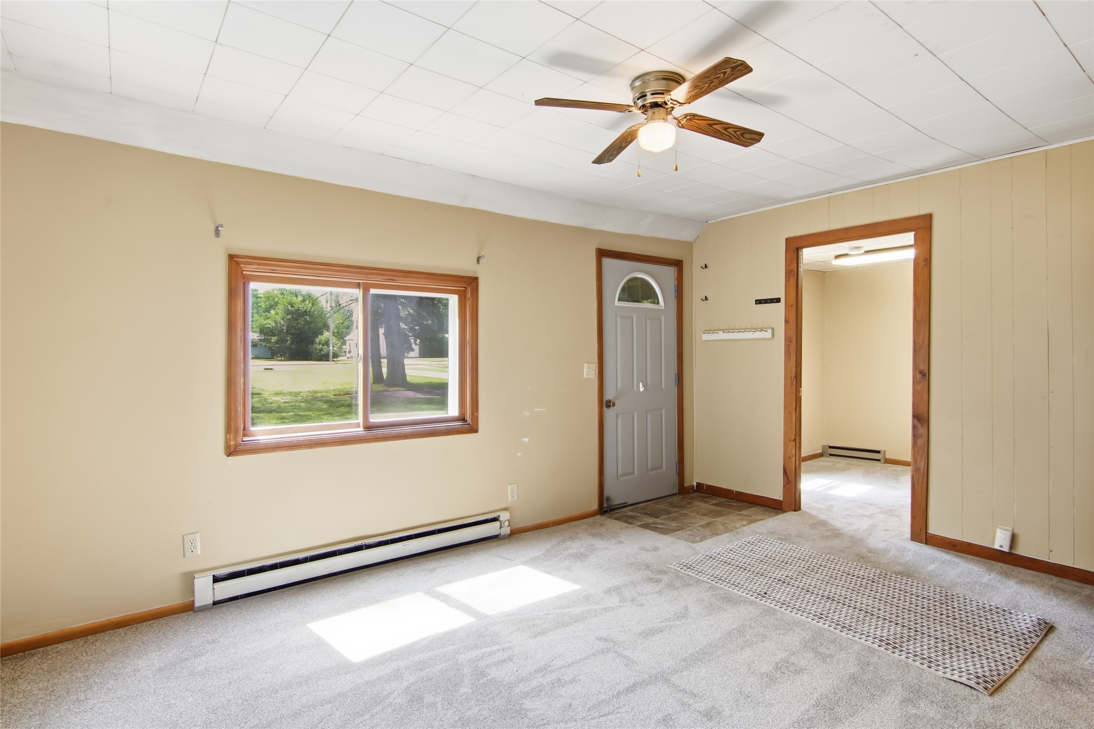 2718 North Lane Property Photo 4