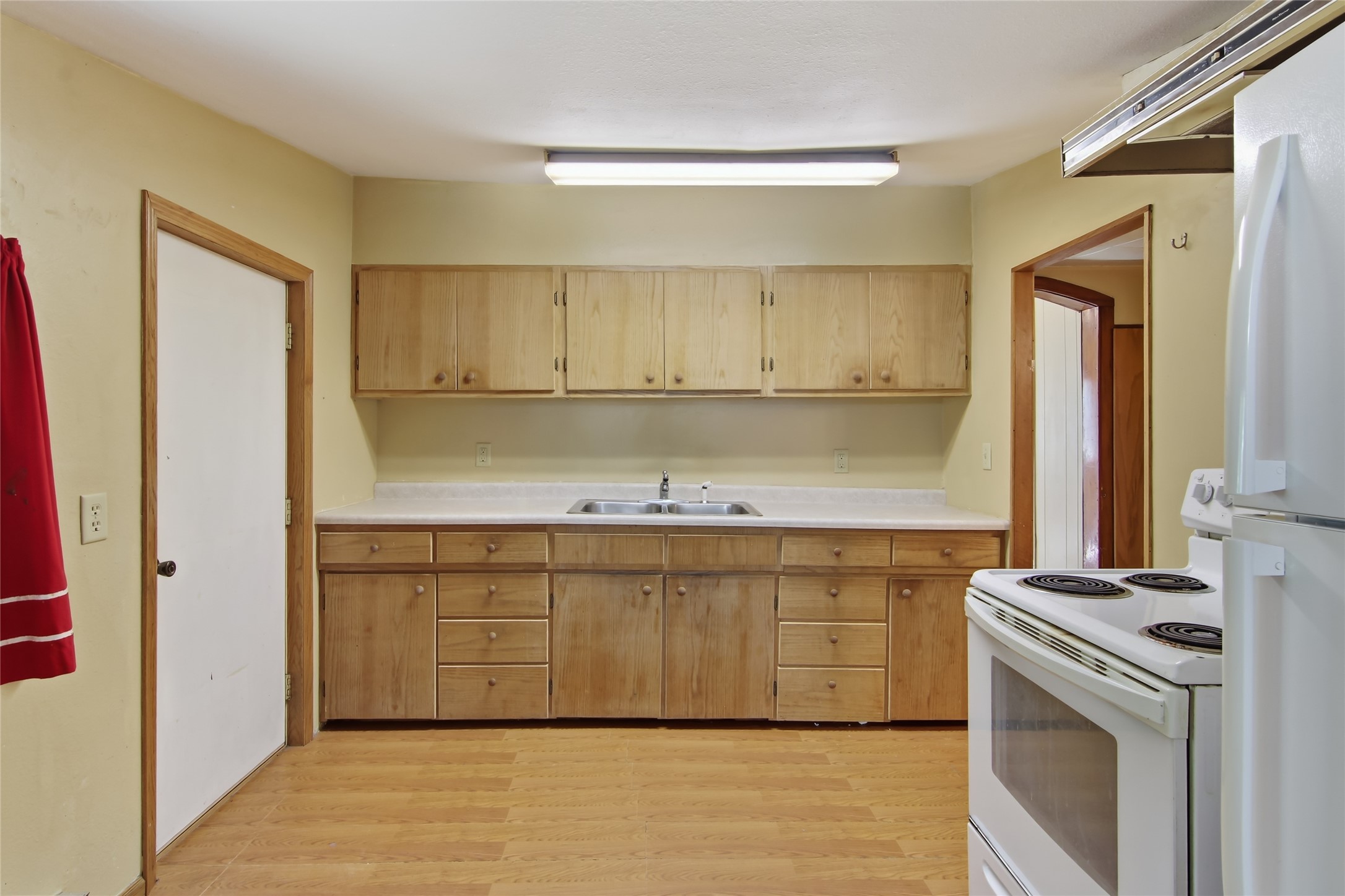 2718 North Lane Property Photo 10
