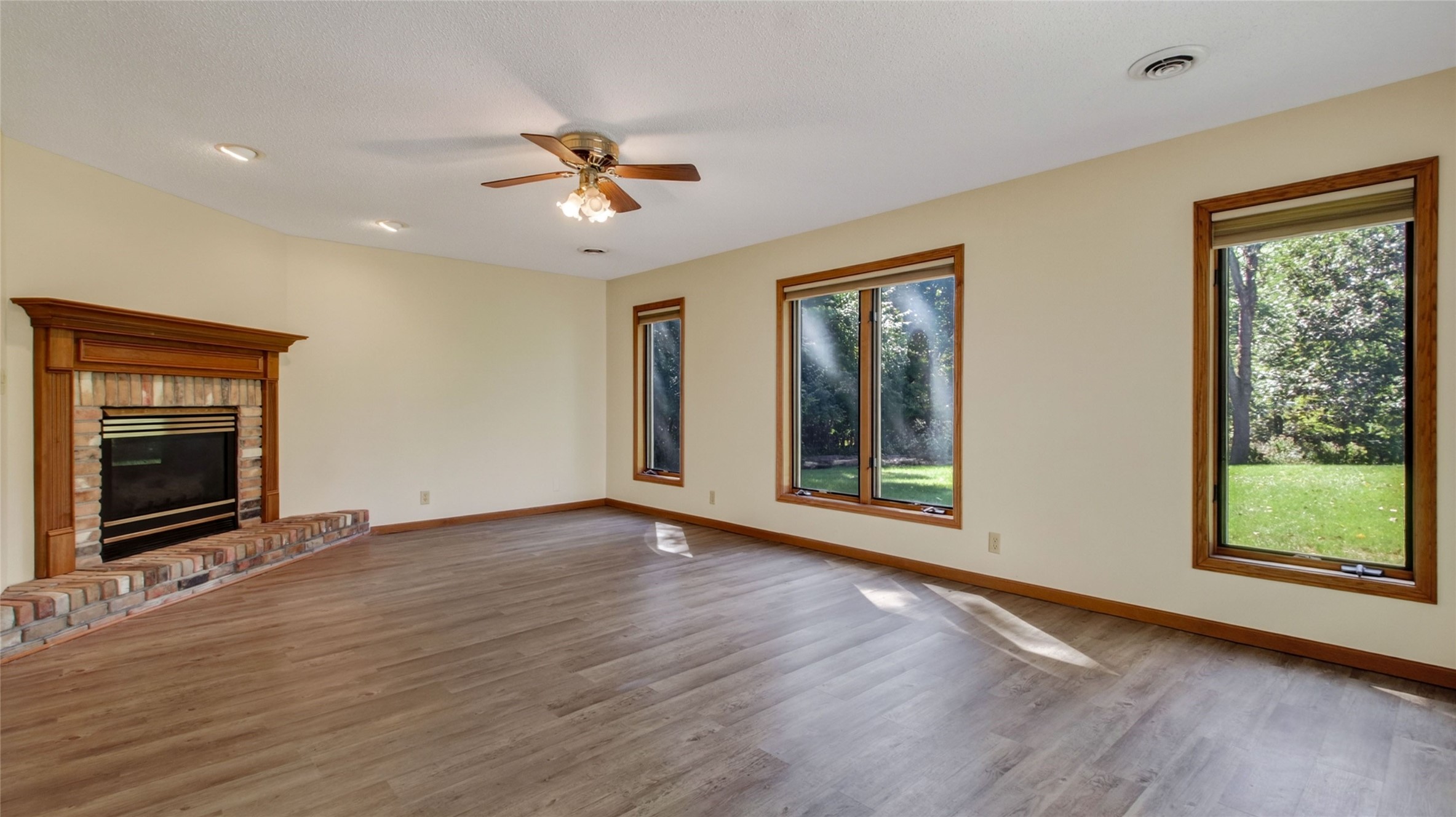 415 Hewitt Street Property Photo 19