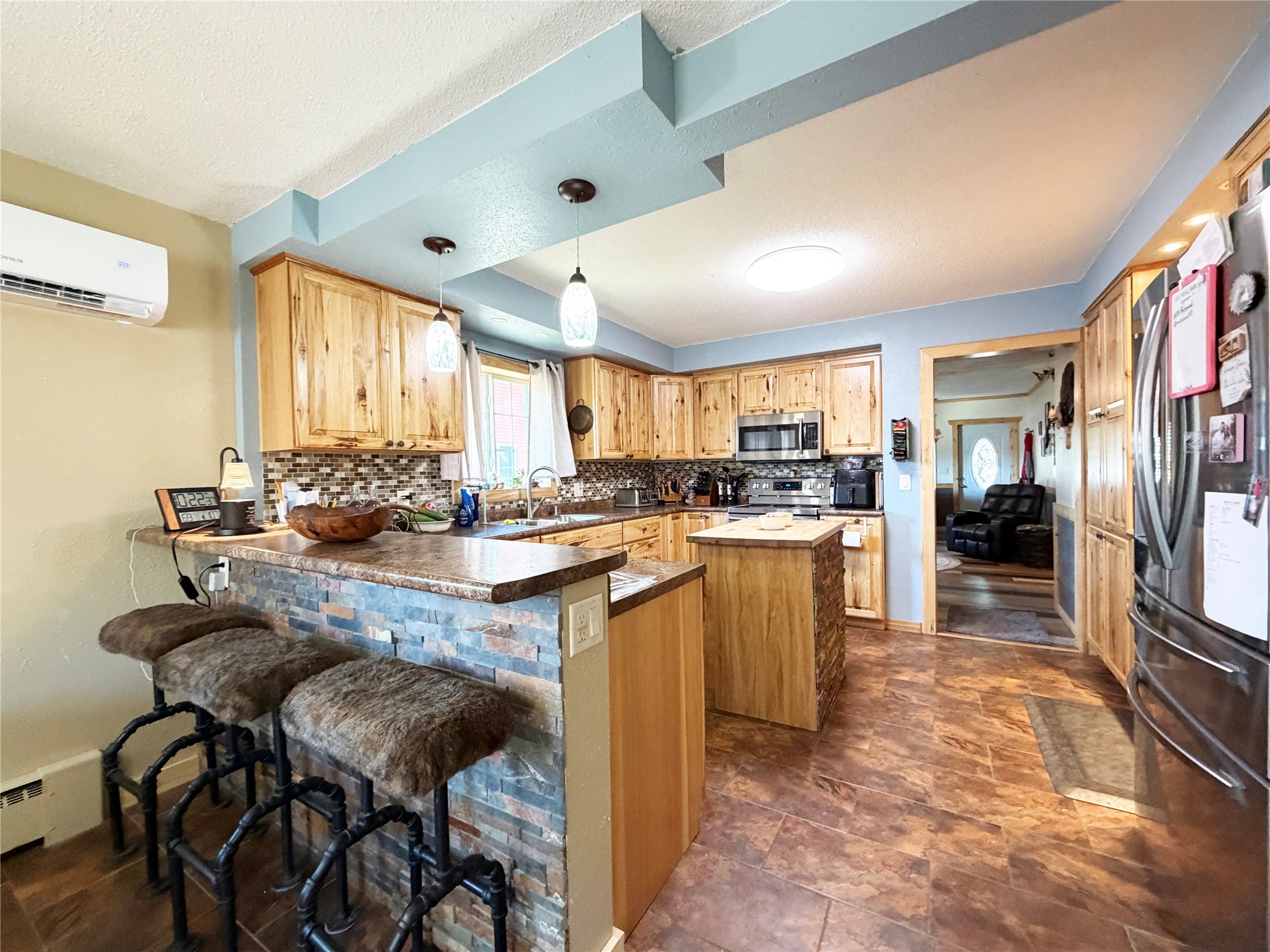 27 Hatten Avenue Property Photo 3